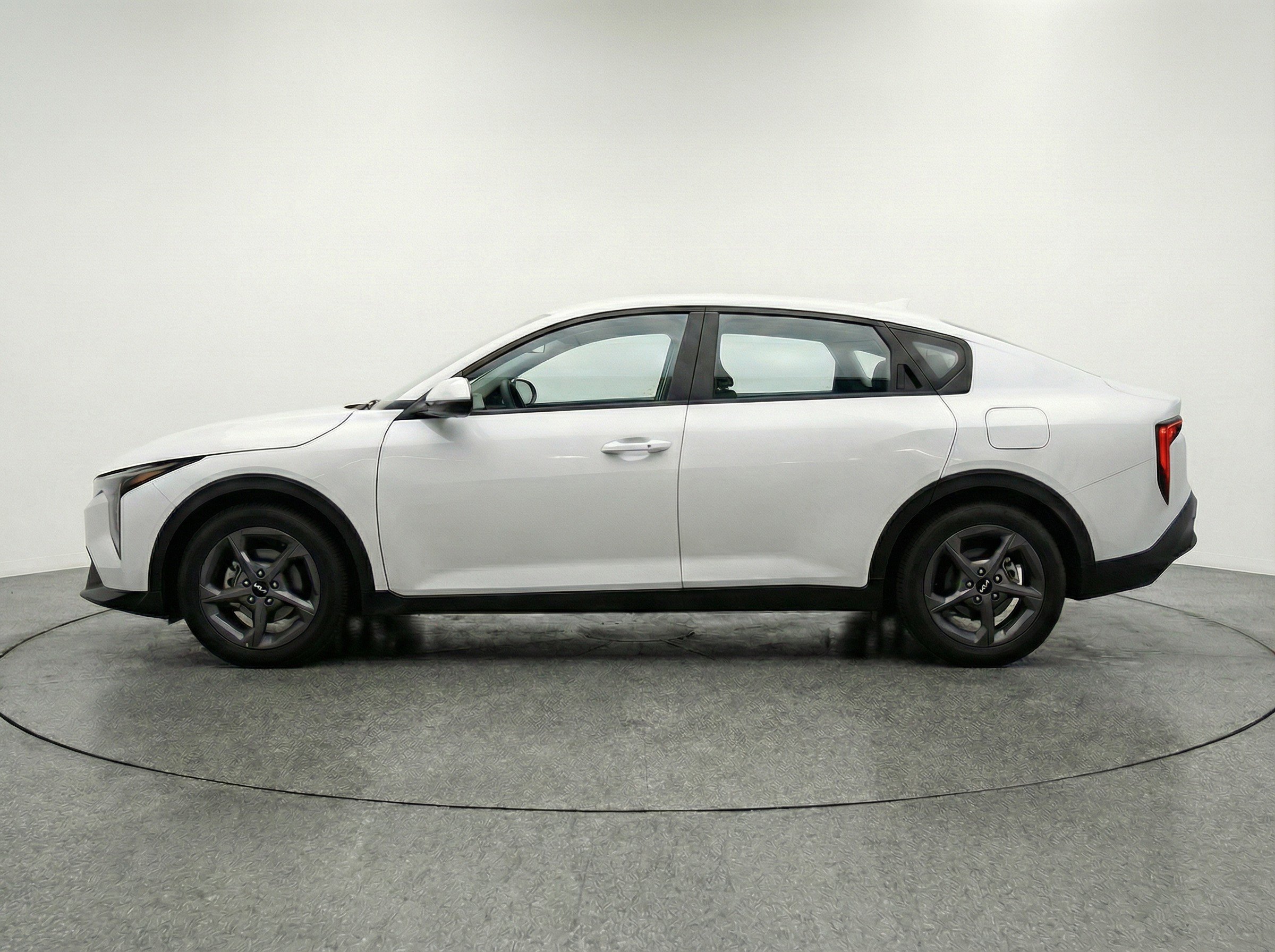 Thumbnail: 2025 Kia K4 - 5