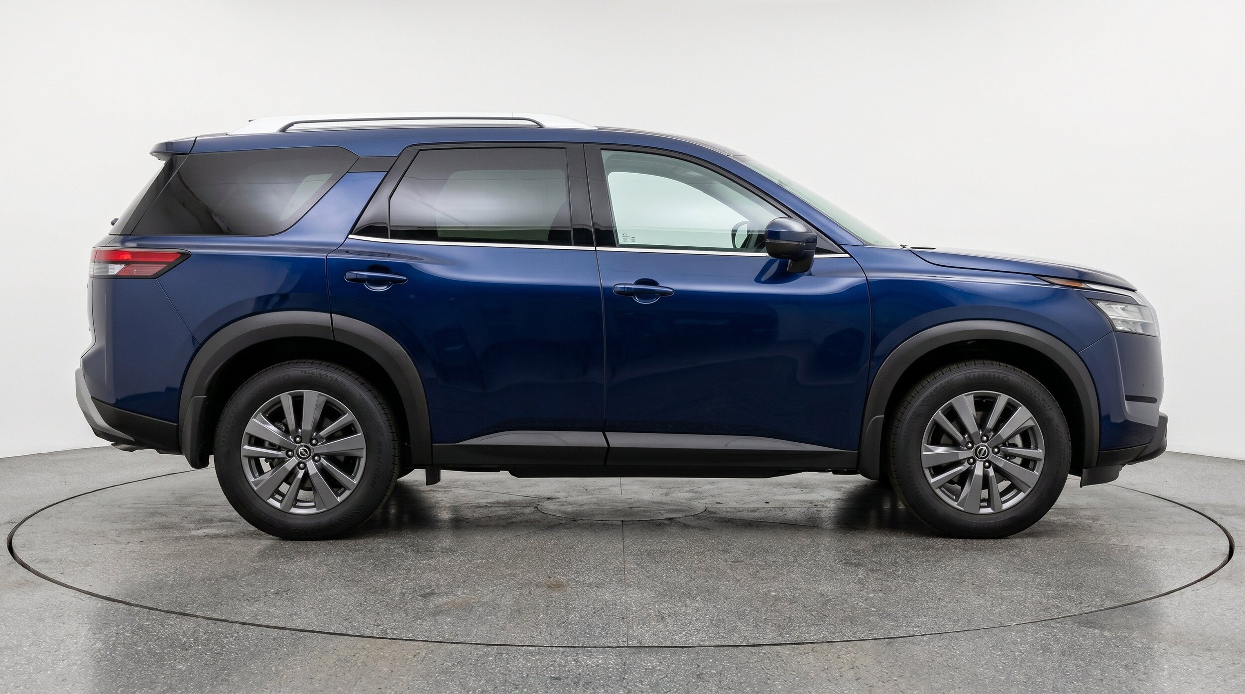 Thumbnail: 2025 Nissan Pathfinder - 11