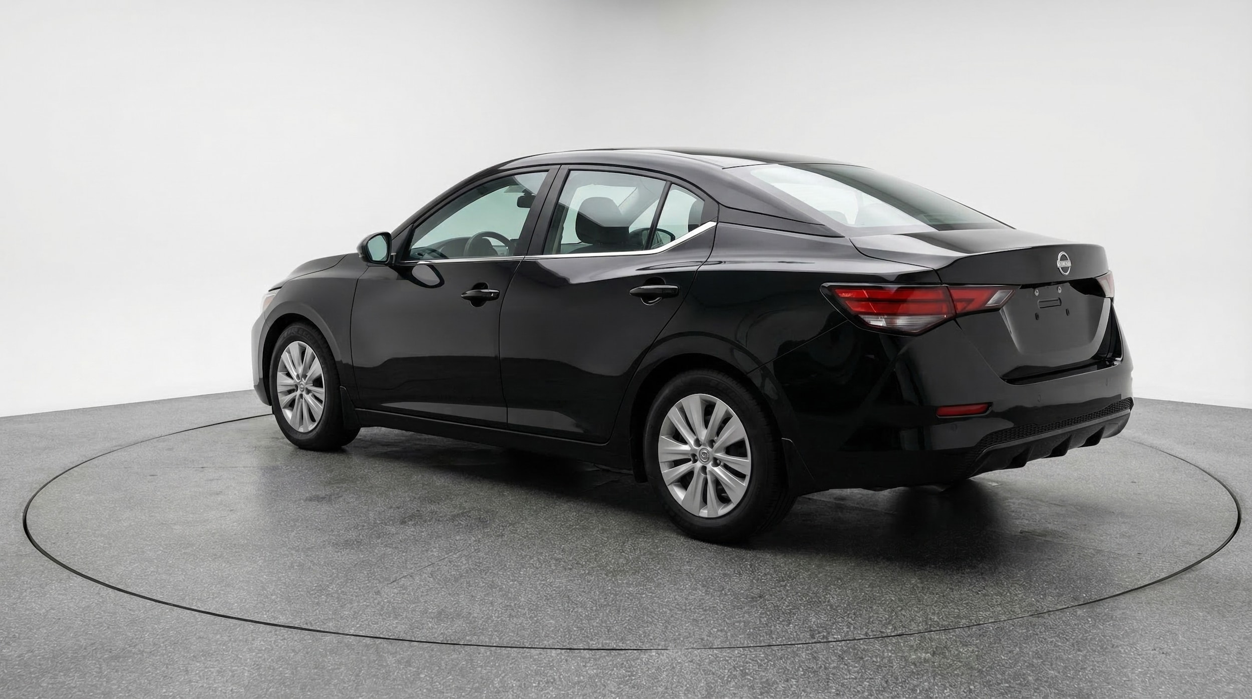 Thumbnail: 2025 Nissan Sentra - 5