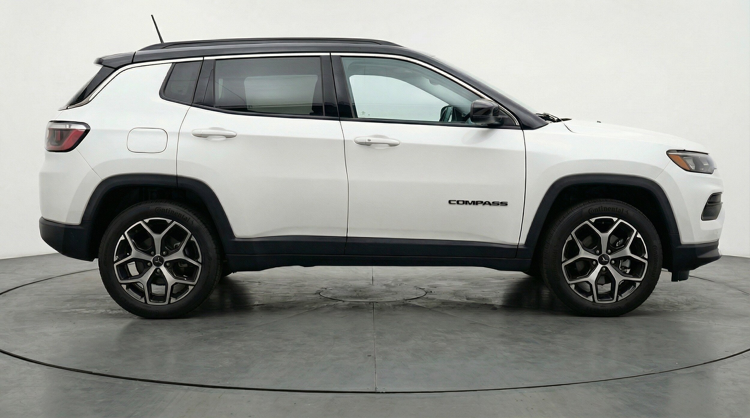 Thumbnail: 2025 Jeep Compass - 11
