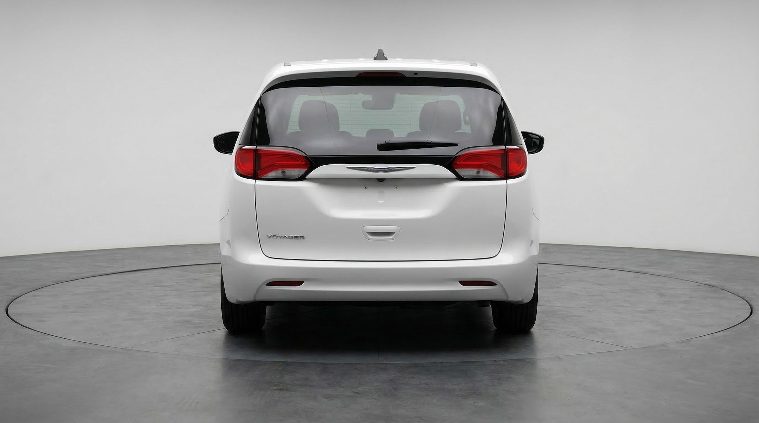 Thumbnail: 2024 Chrysler Voyager - 7