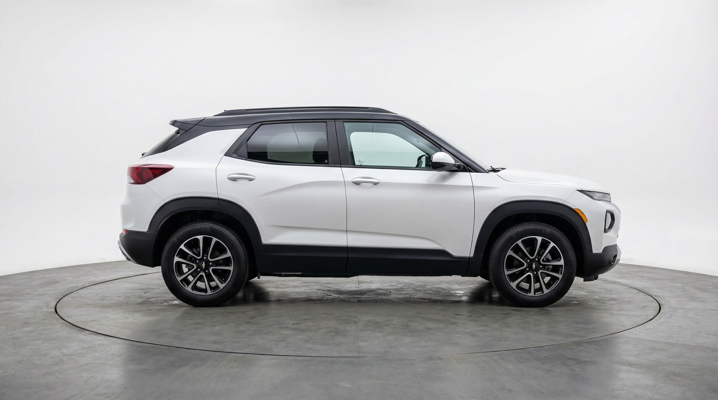 Thumbnail: 2025 Chevrolet TrailBlazer - 8