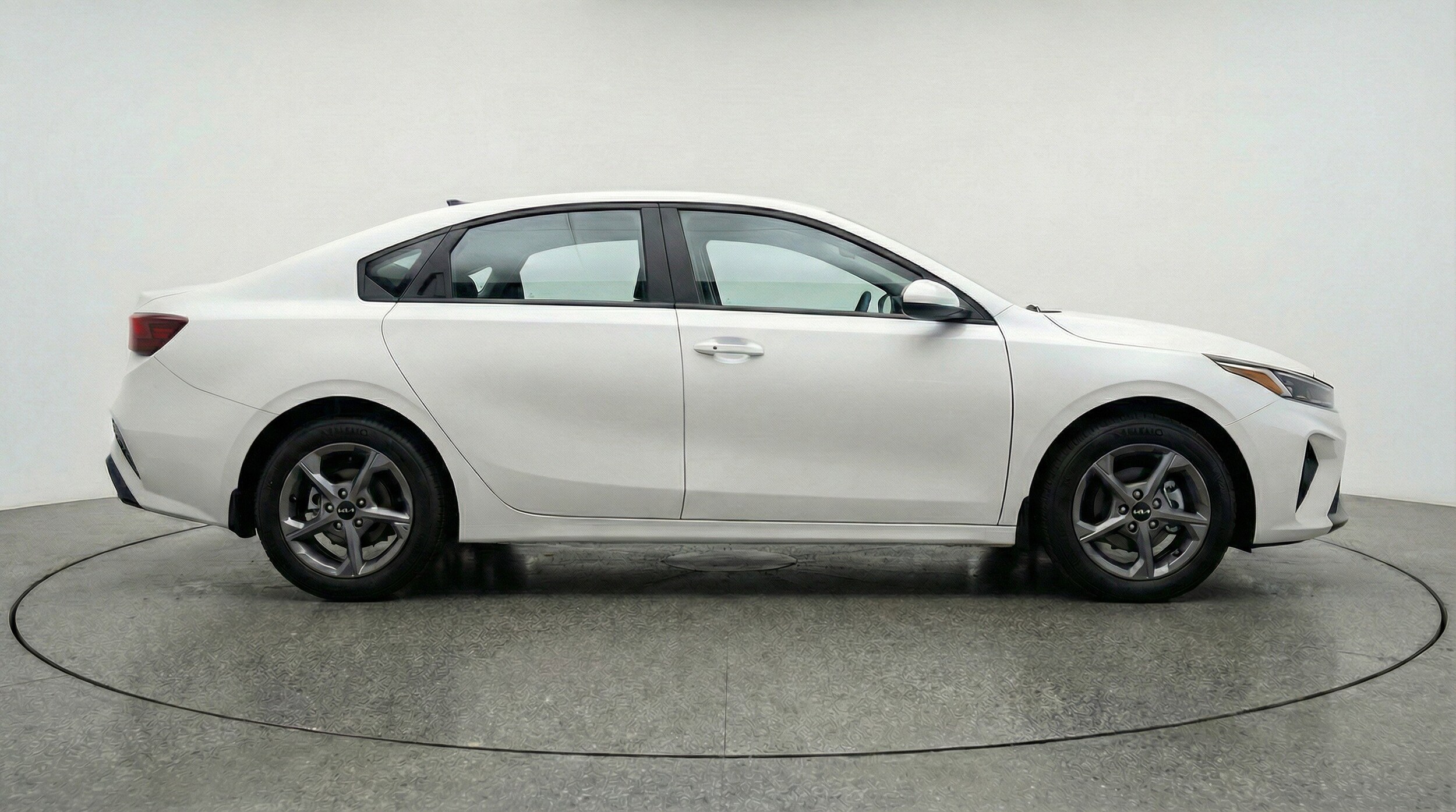 Thumbnail: 2025 Kia K4 - 11