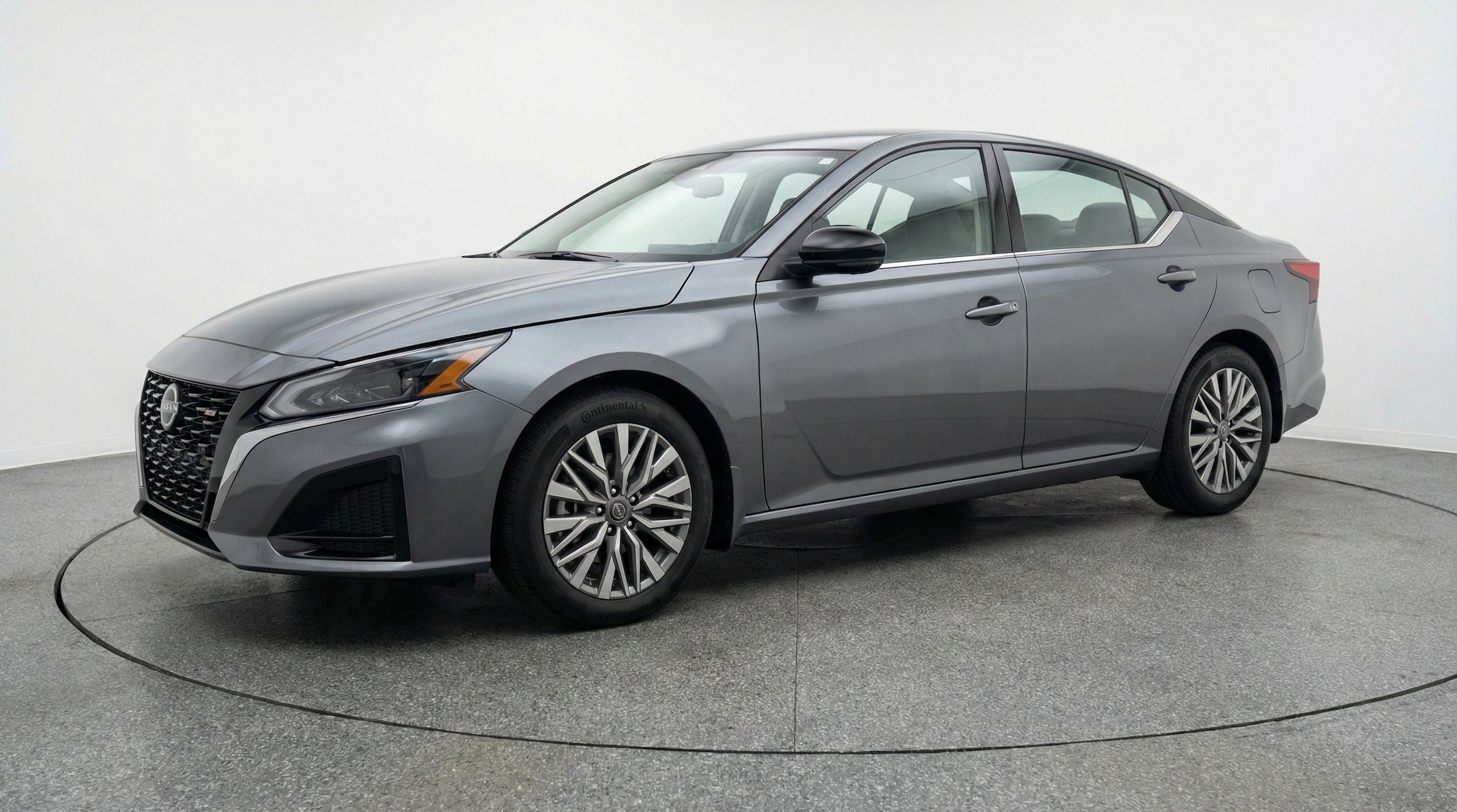Thumbnail: 2025 Nissan Altima - 3