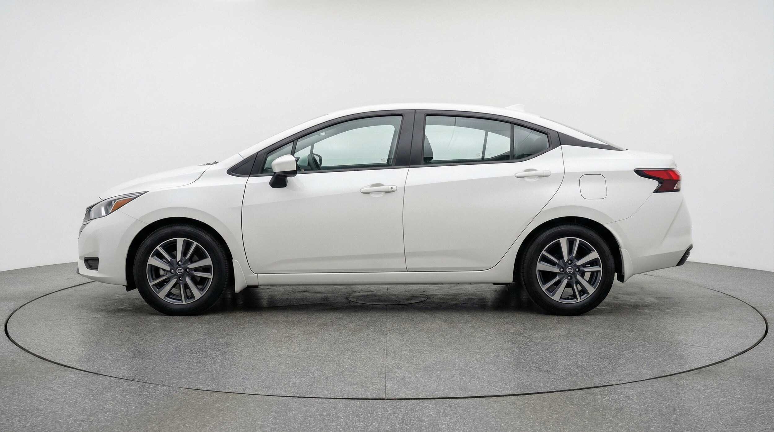 Thumbnail: 2025 Nissan Versa - 5