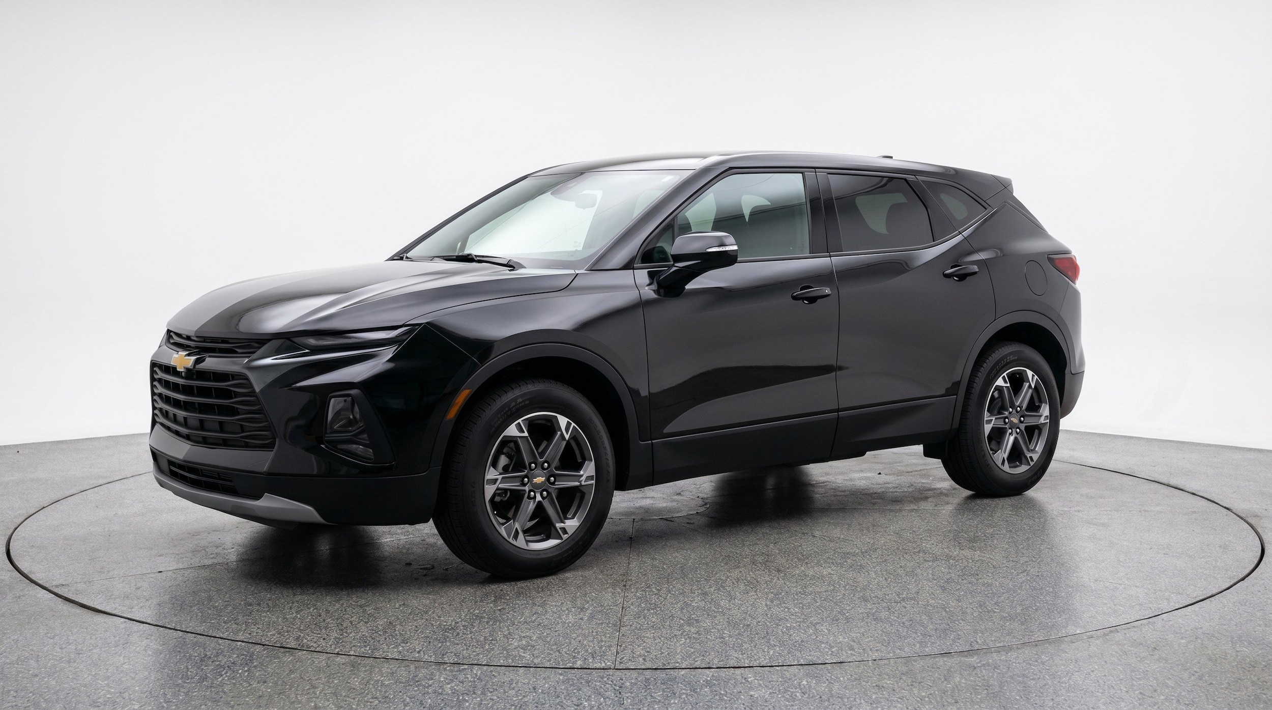 Thumbnail: 2026 Chevrolet Blazer - 3