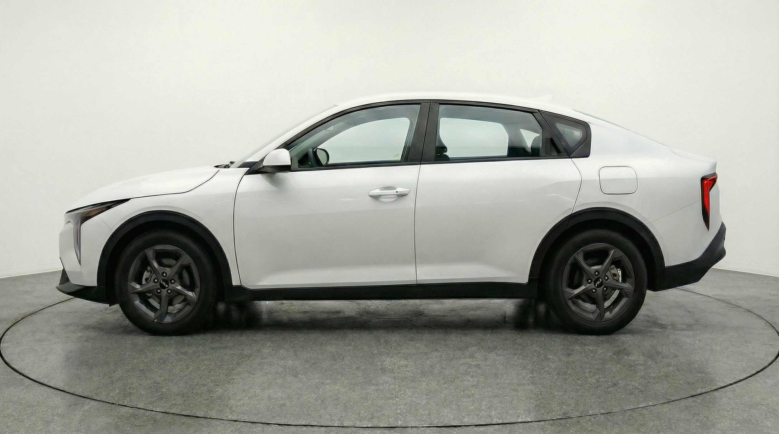 Thumbnail: 2025 Kia K4 - 4