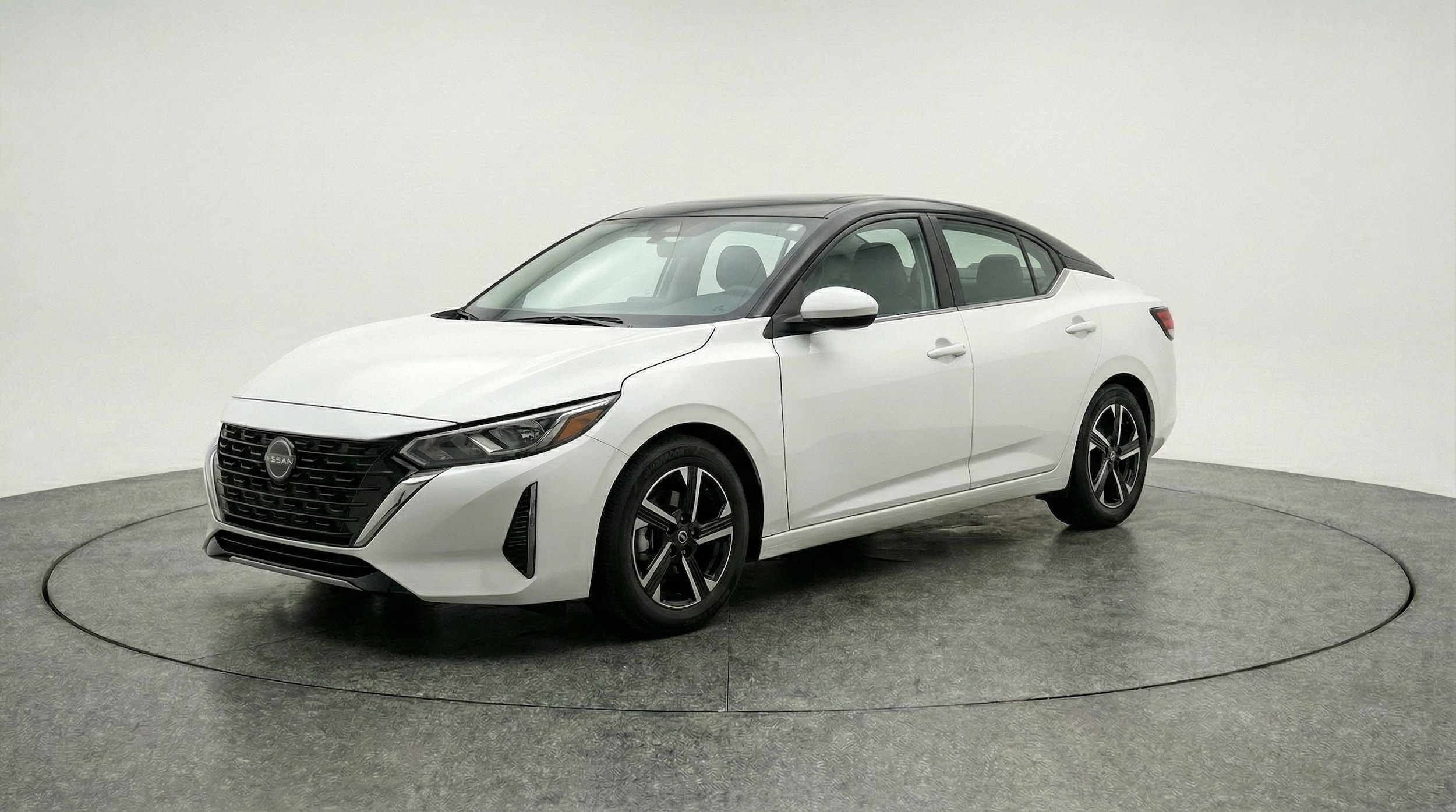 Thumbnail: 2025 Nissan Sentra - 3