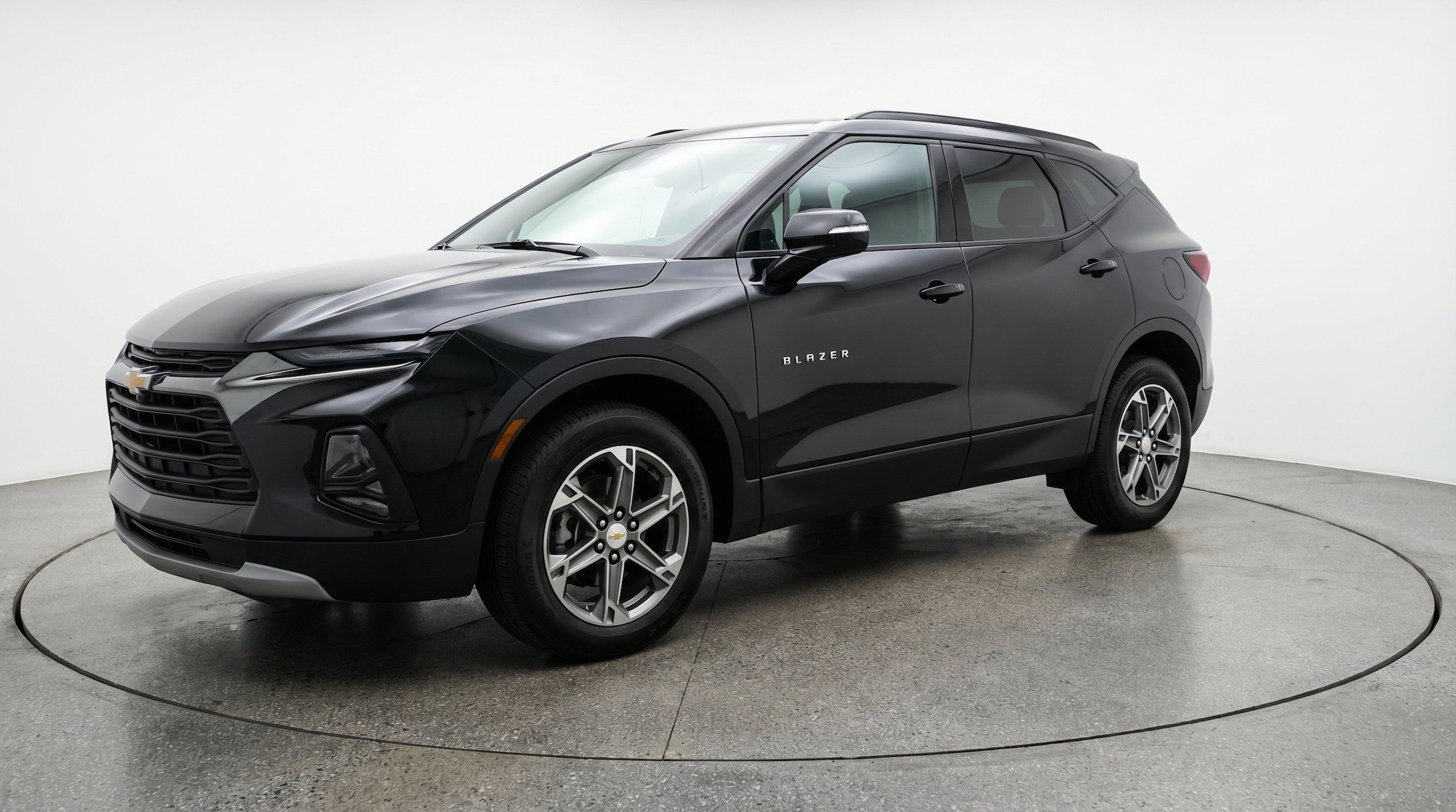 Thumbnail: 2026 Chevrolet Blazer - 3