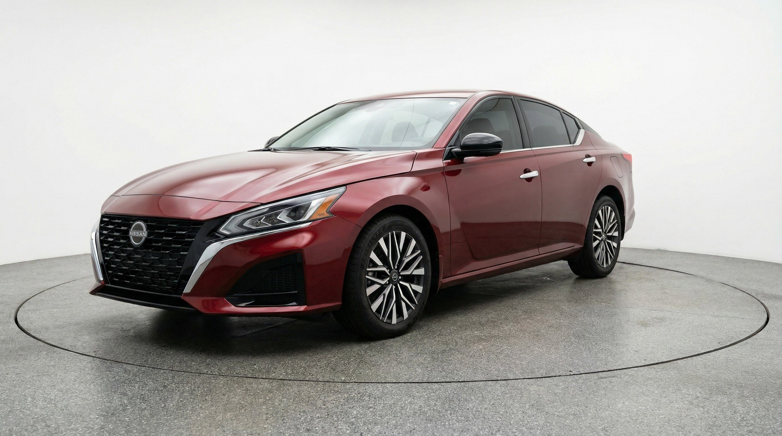 Thumbnail: 2025 Nissan Altima - 3