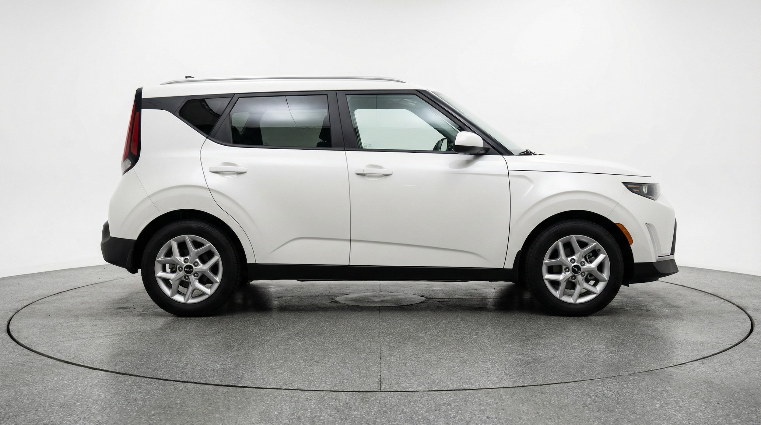 Thumbnail: 2025 Kia Soul - 8