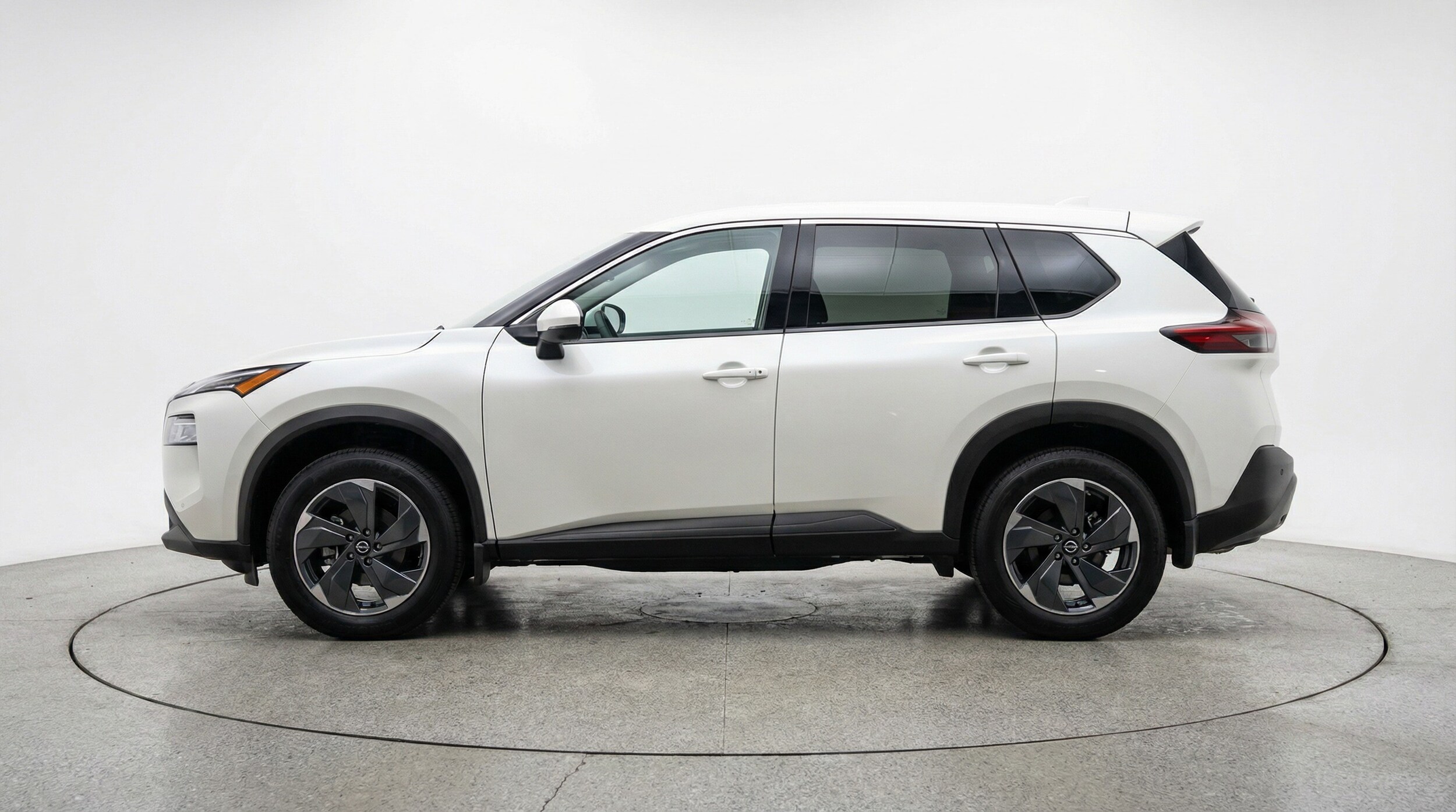 Thumbnail: 2025 Nissan Rogue - 4