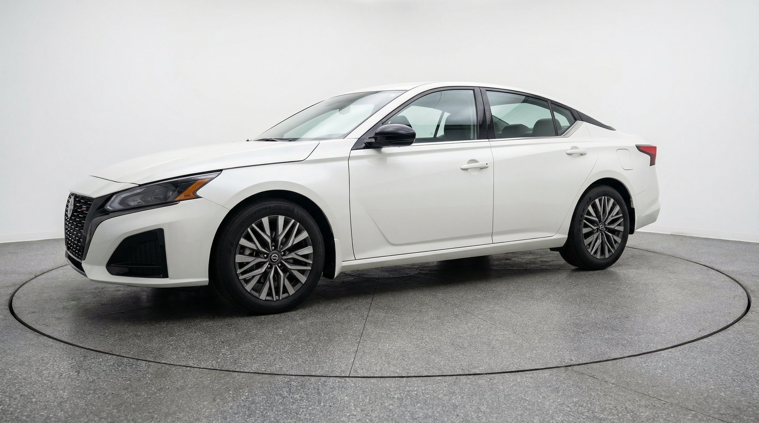 Thumbnail: 2026 Nissan Altima - 3