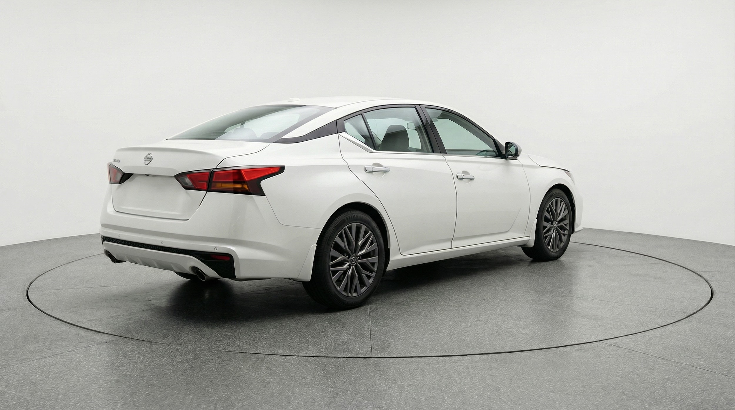 Thumbnail: 2025 Nissan Altima - 7