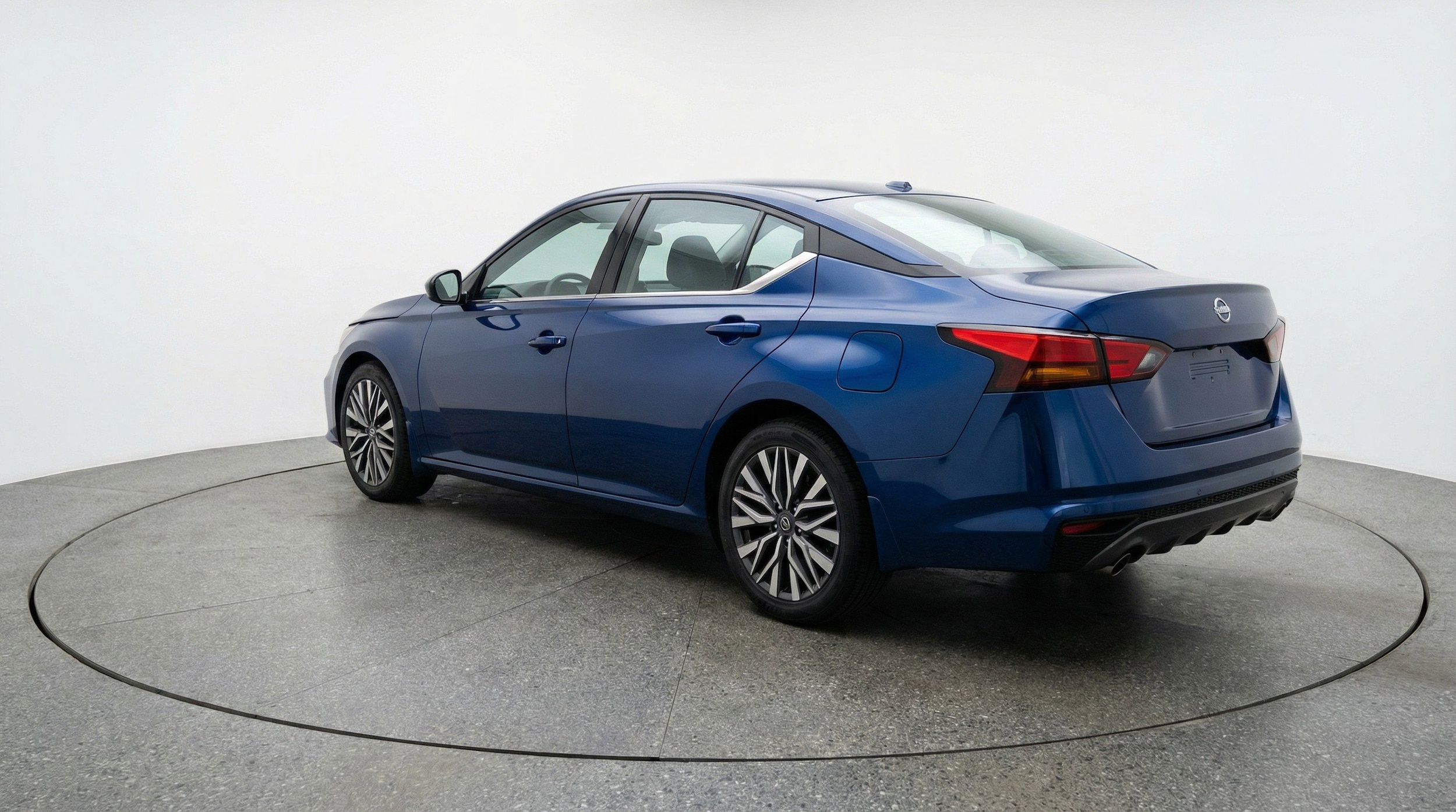 Thumbnail: 2025 Nissan Altima - 6