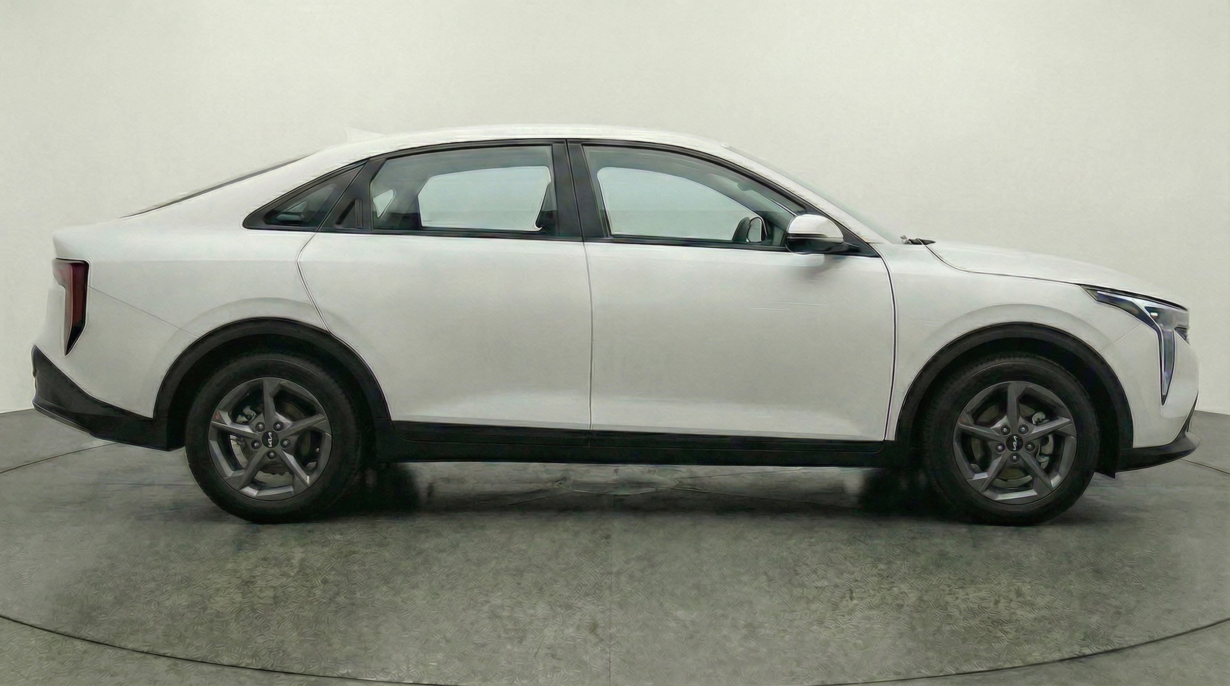 Thumbnail: 2025 Kia K4 - 8