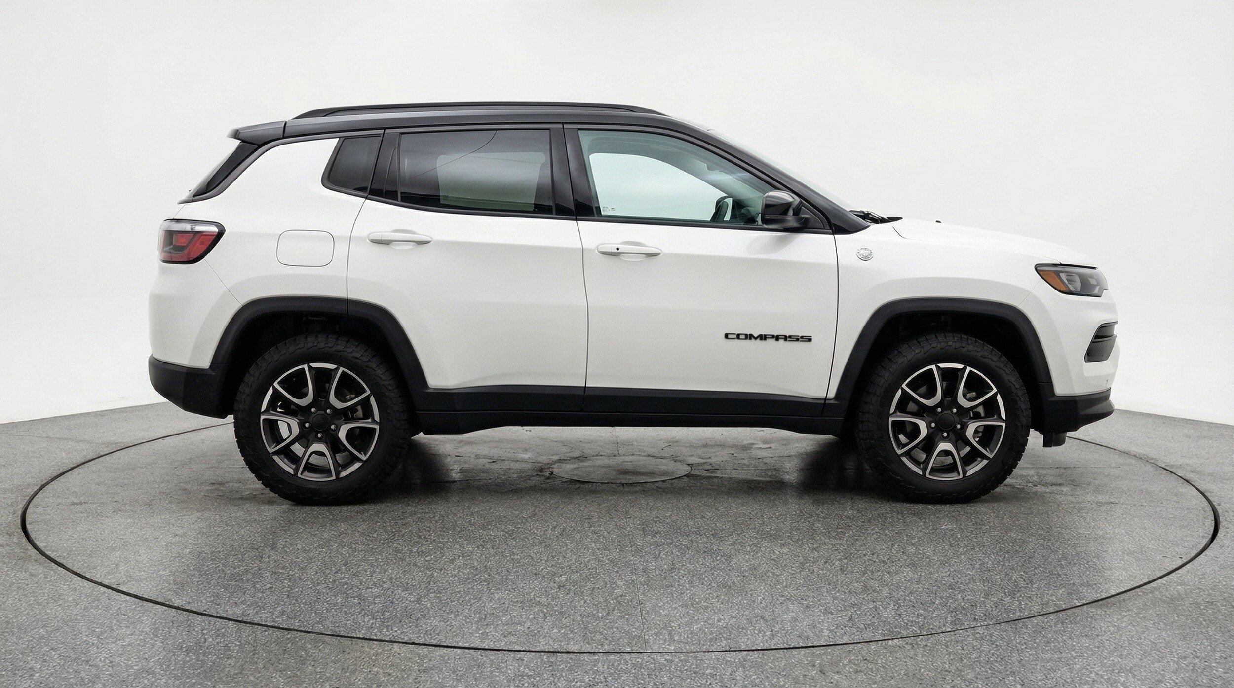 Thumbnail: 2025 Jeep Compass - 11