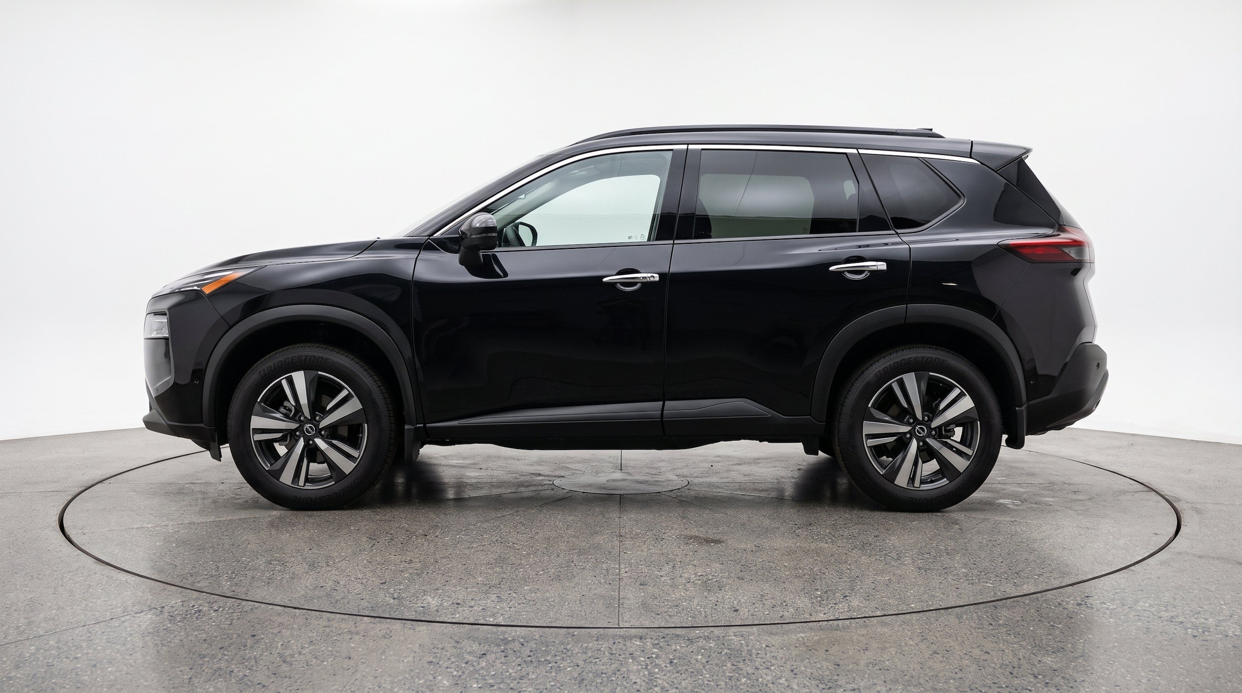Thumbnail: 2026 Nissan Rogue - 5
