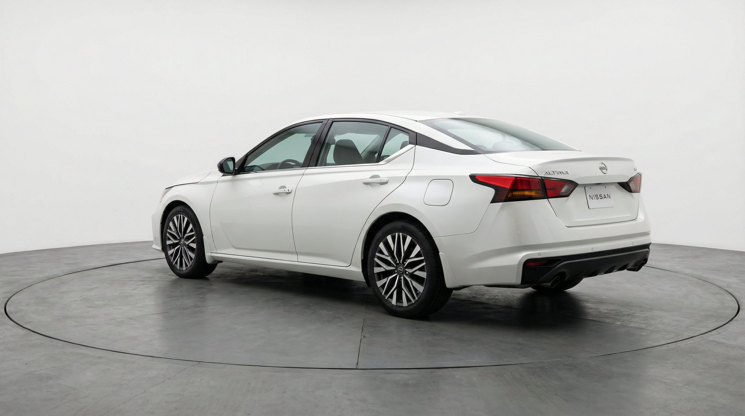Thumbnail: 2025 Nissan Altima - 6