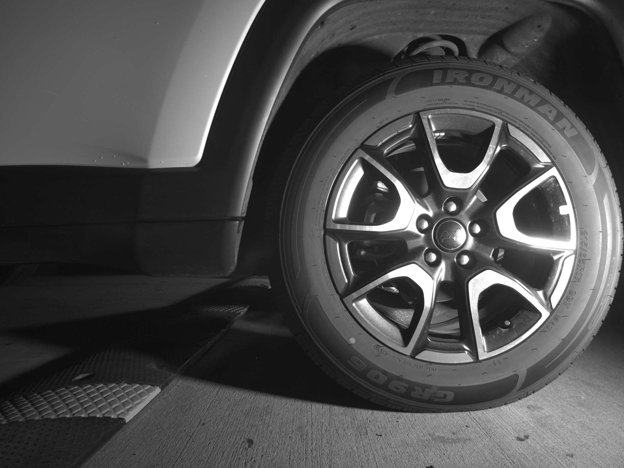 Thumbnail: 2025 Jeep Compass - 14