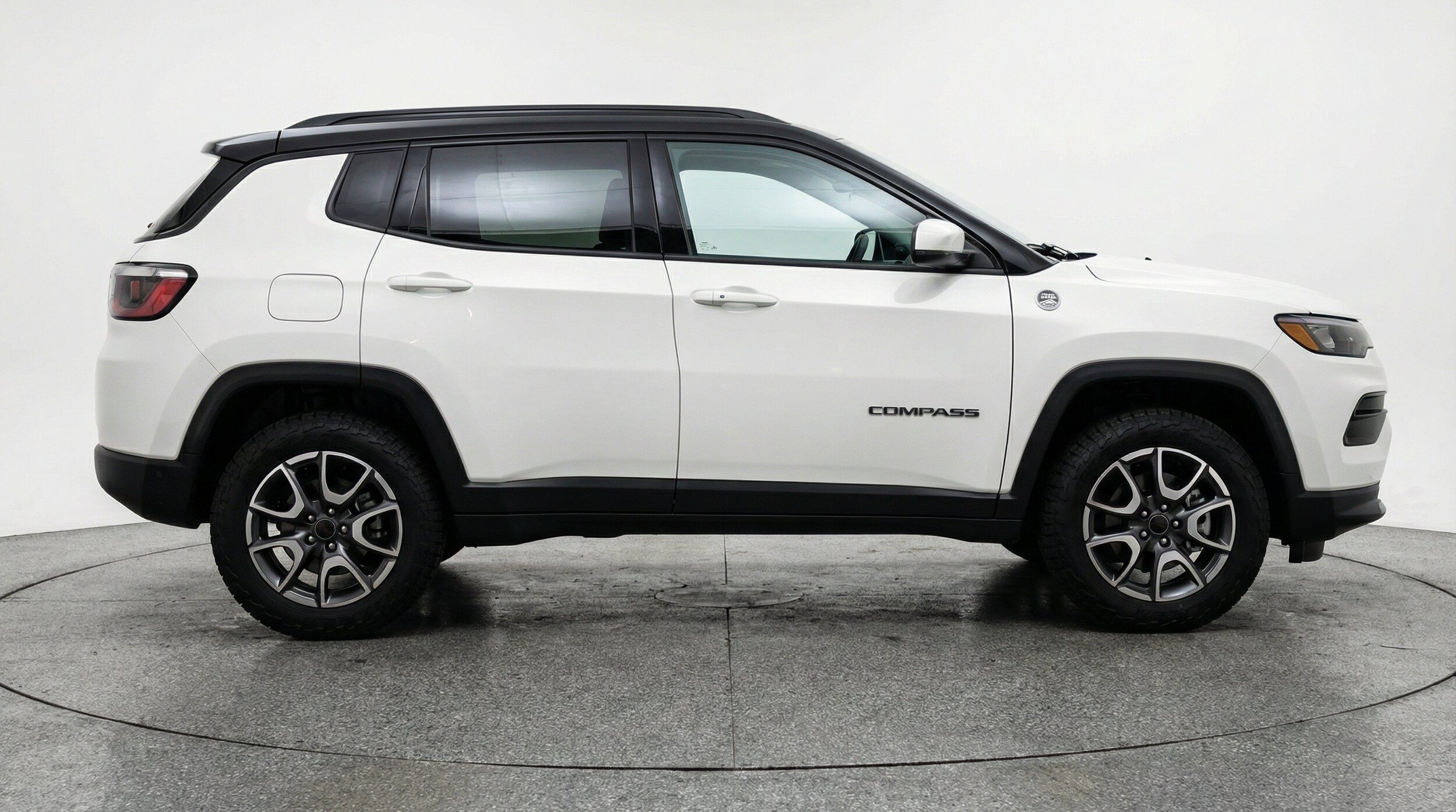 Thumbnail: 2025 Jeep Compass - 10
