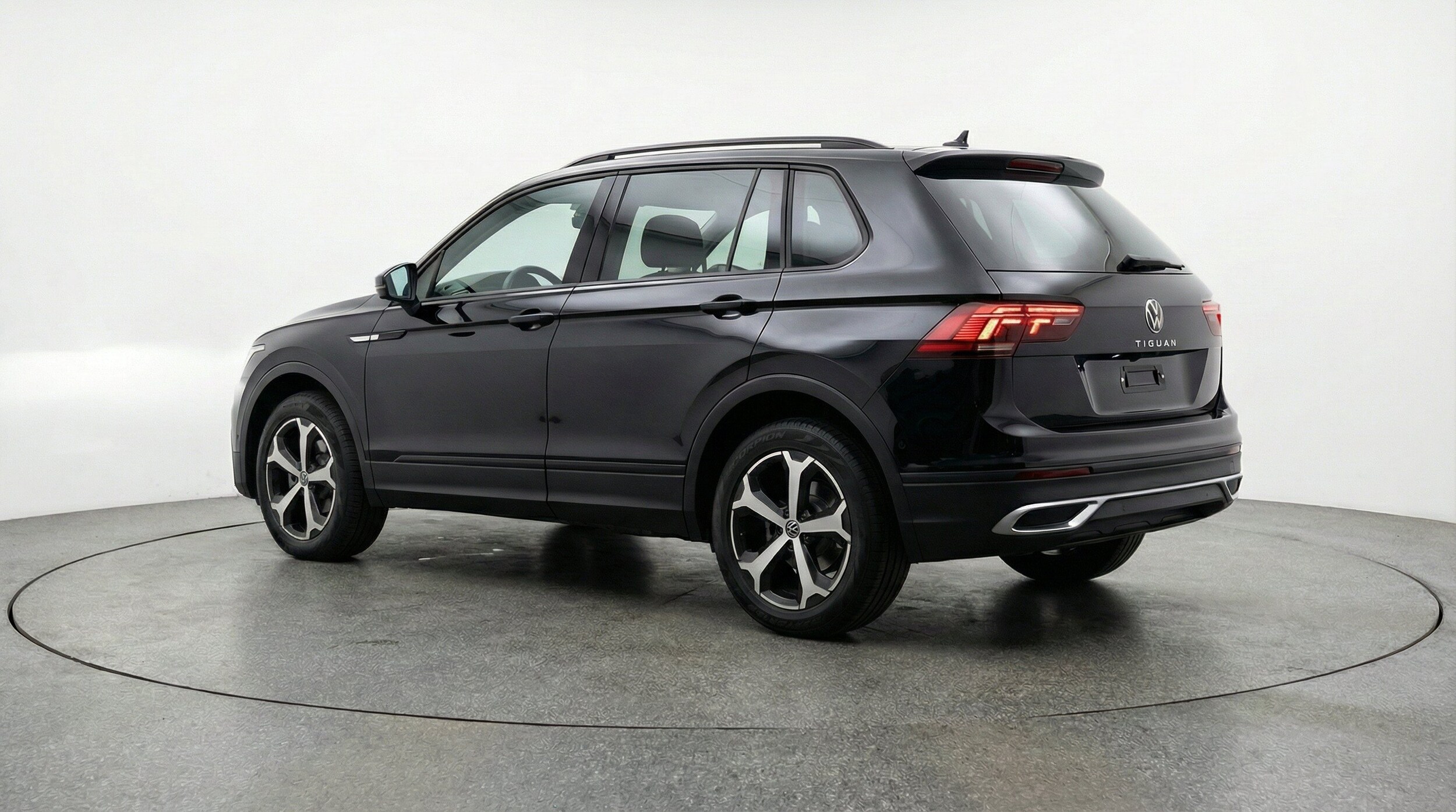 Thumbnail: 2026 Volkswagen Tiguan - 6
