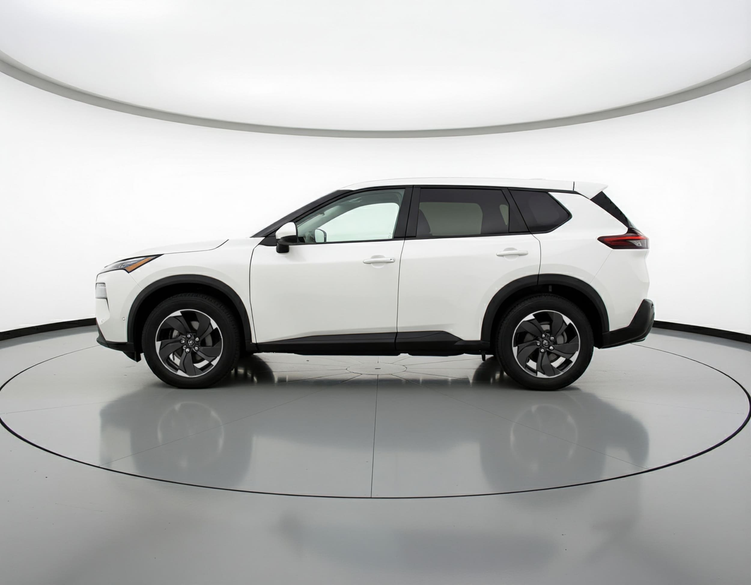 Thumbnail: 2025 Nissan Rogue - 4