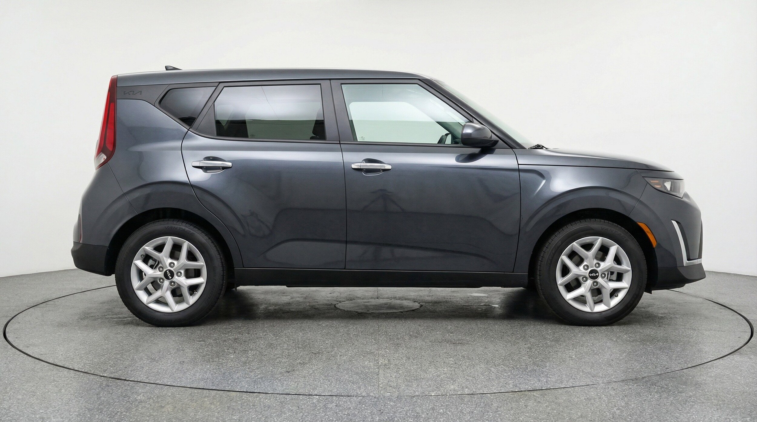 Thumbnail: 2025 Kia Soul - 11