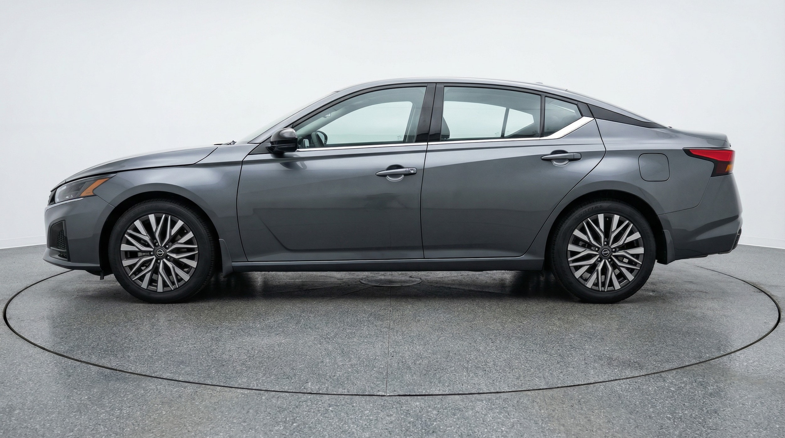 Thumbnail: 2025 Nissan Altima - 4