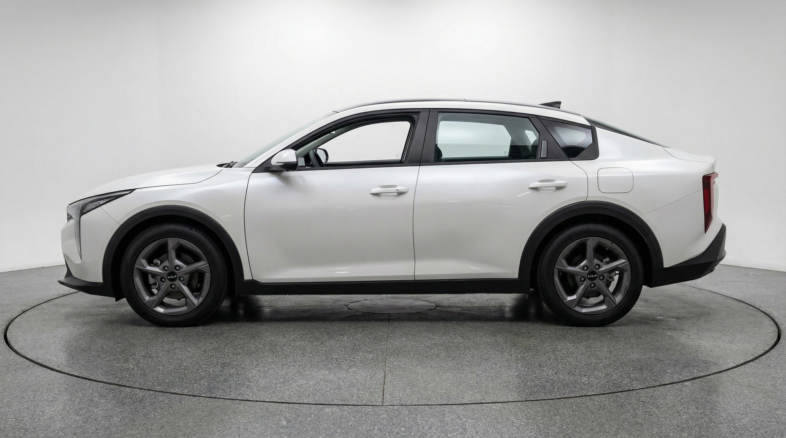 Thumbnail: 2025 Kia K4 - 5