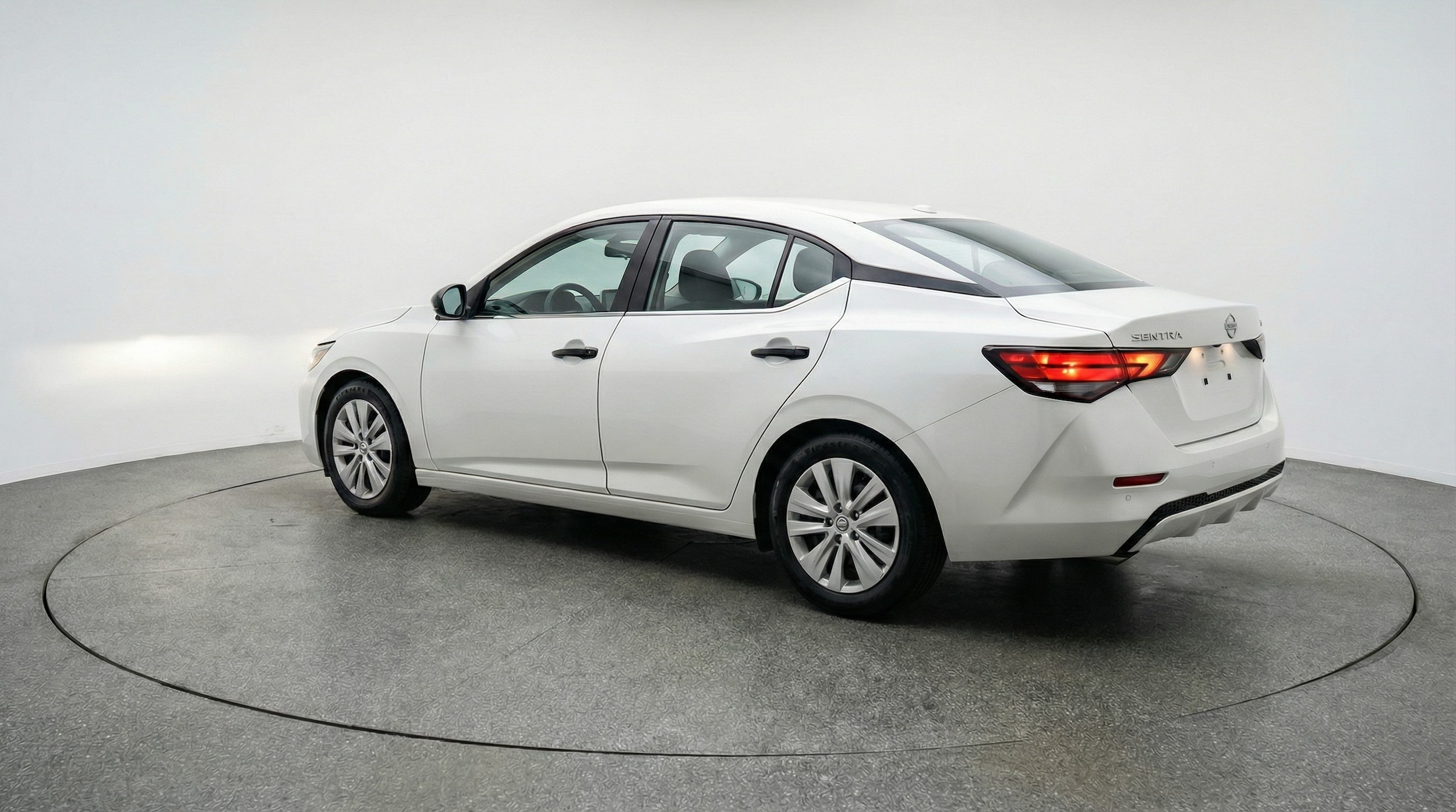 Thumbnail: 2025 Nissan Sentra - 5