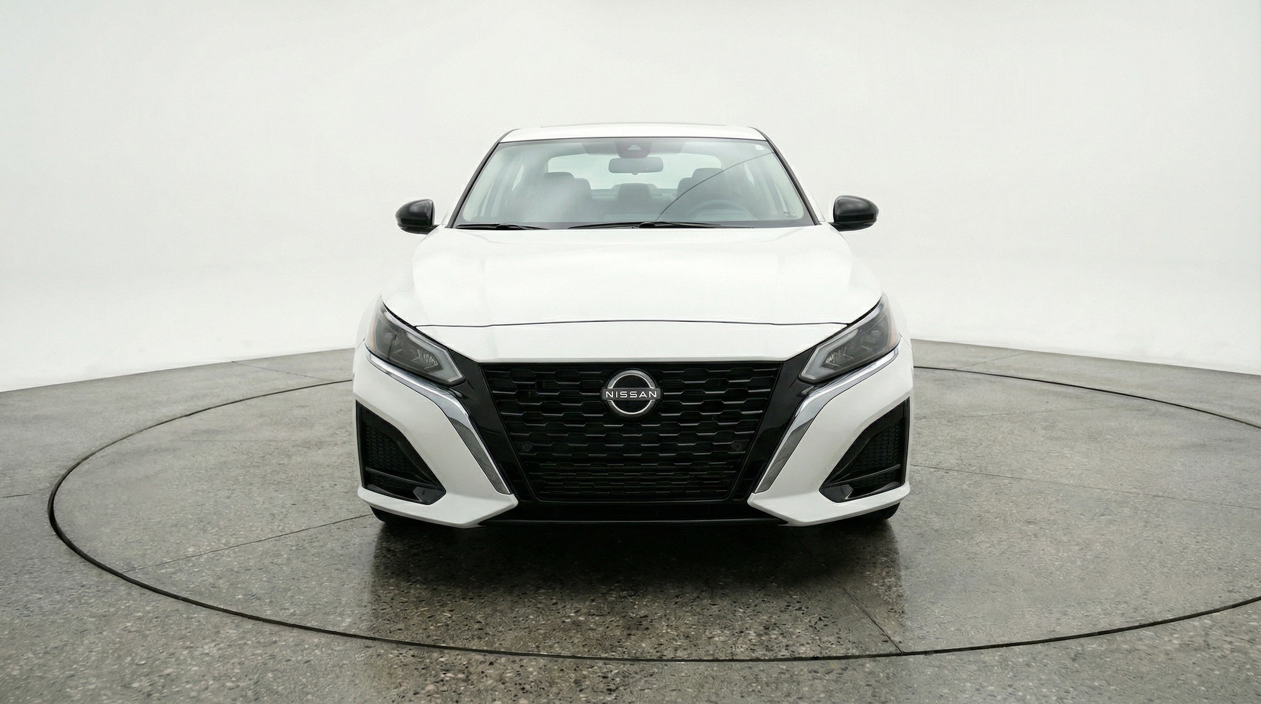 Thumbnail: 2025 Nissan Altima - 2