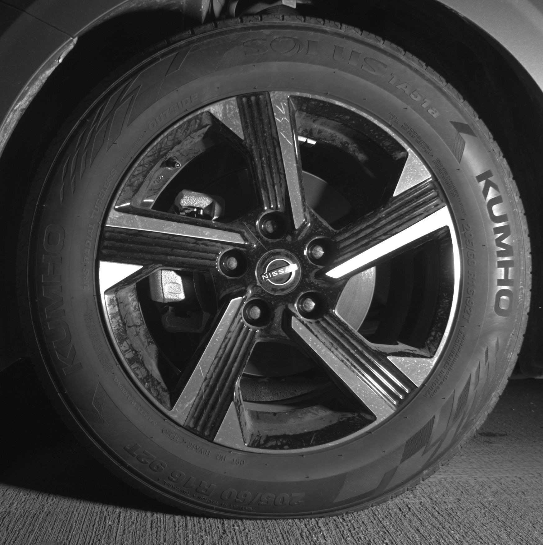 Thumbnail: 2025 Nissan Sentra - 9