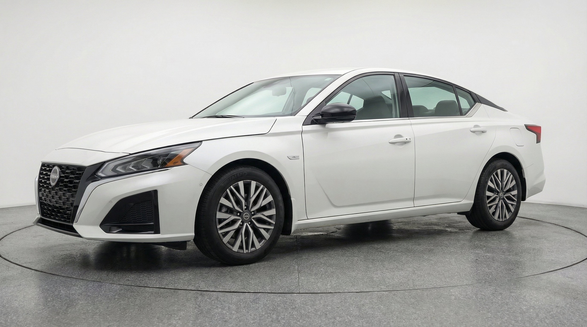 Thumbnail: 2026 Nissan Altima - 3
