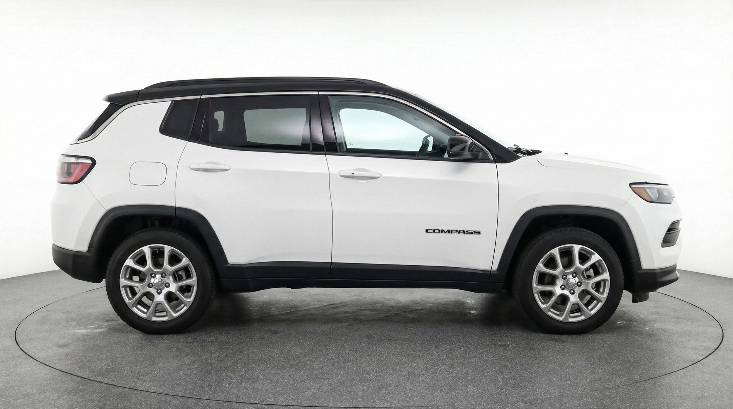 Thumbnail: 2025 Jeep Compass - 11