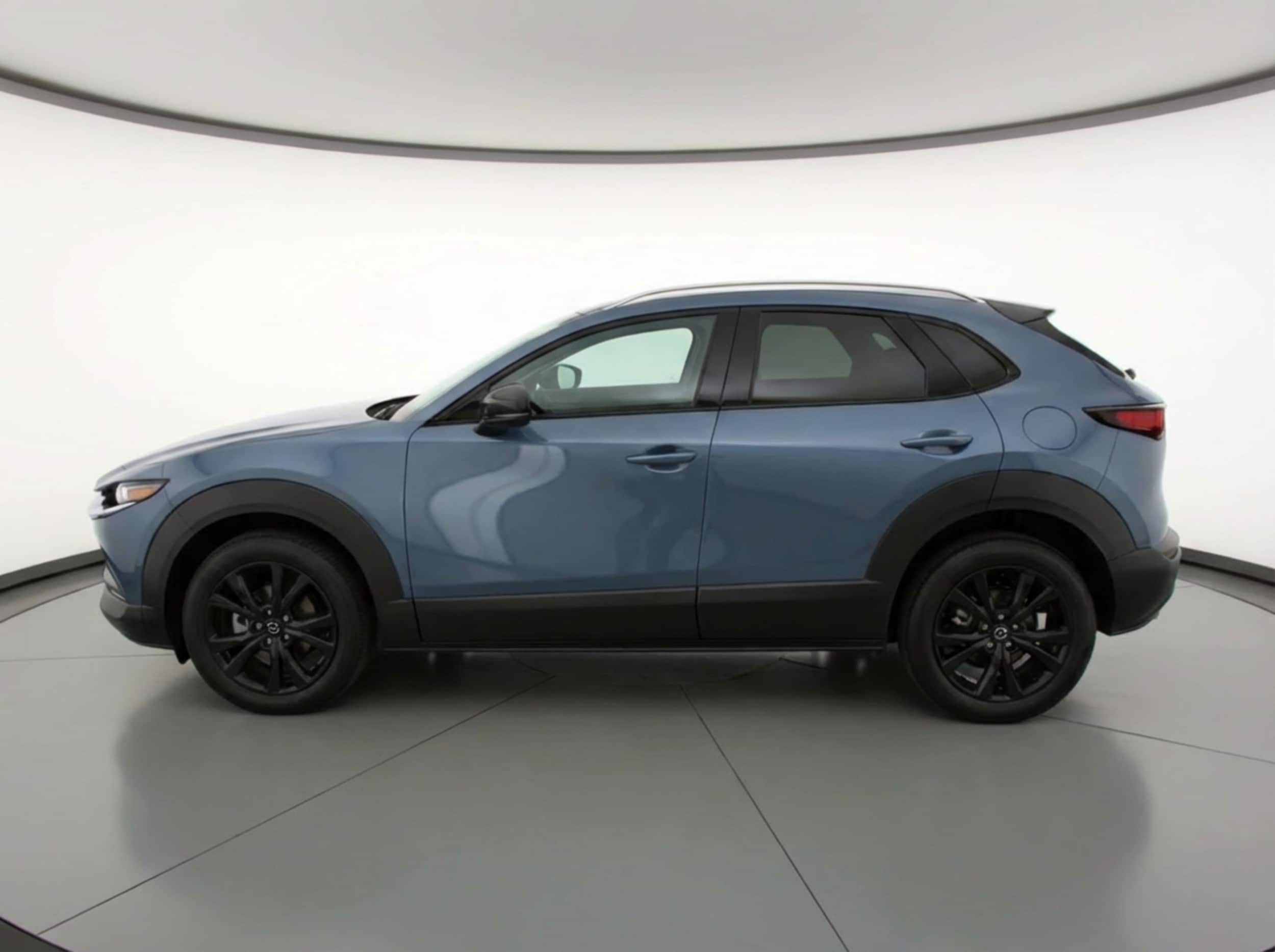 Thumbnail: 2025 Mazda CX-30 - 4