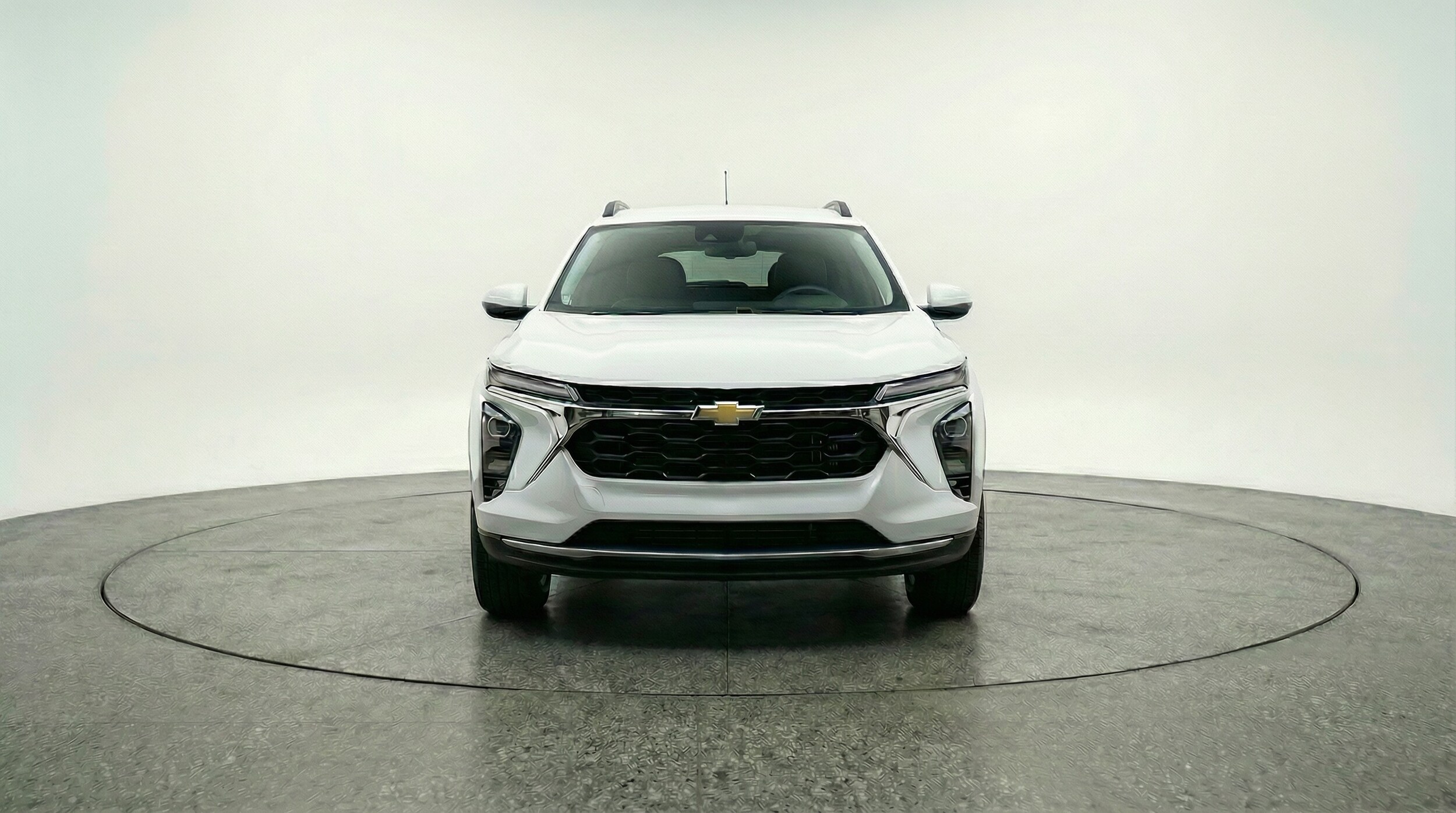 Thumbnail: 2025 Chevrolet Trax - 2