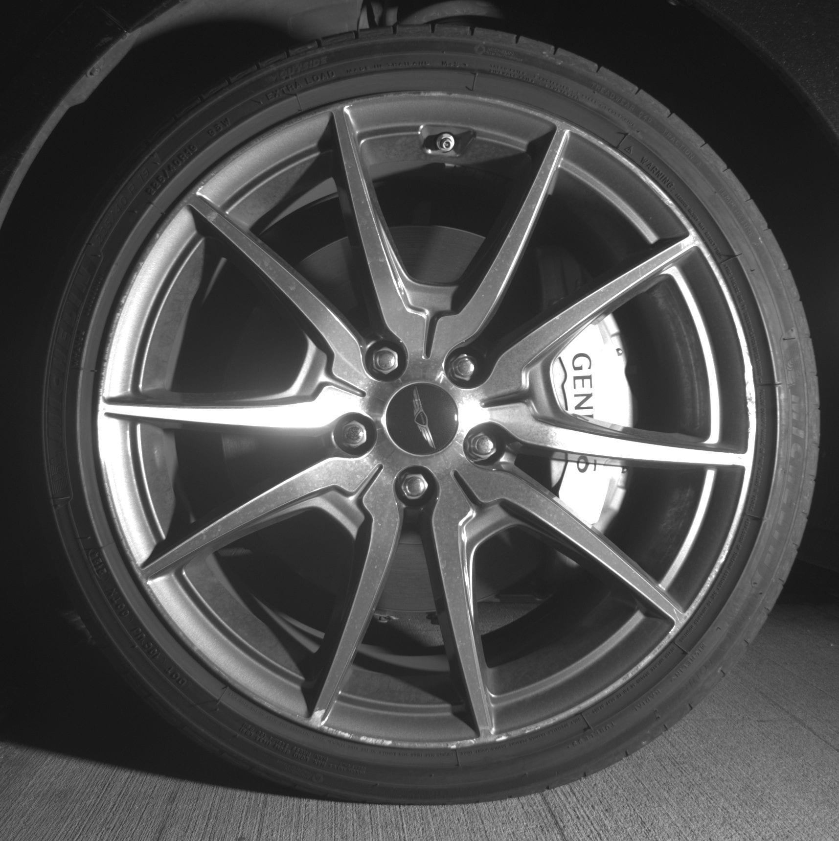 Thumbnail: 2025 Genesis G70 - 9