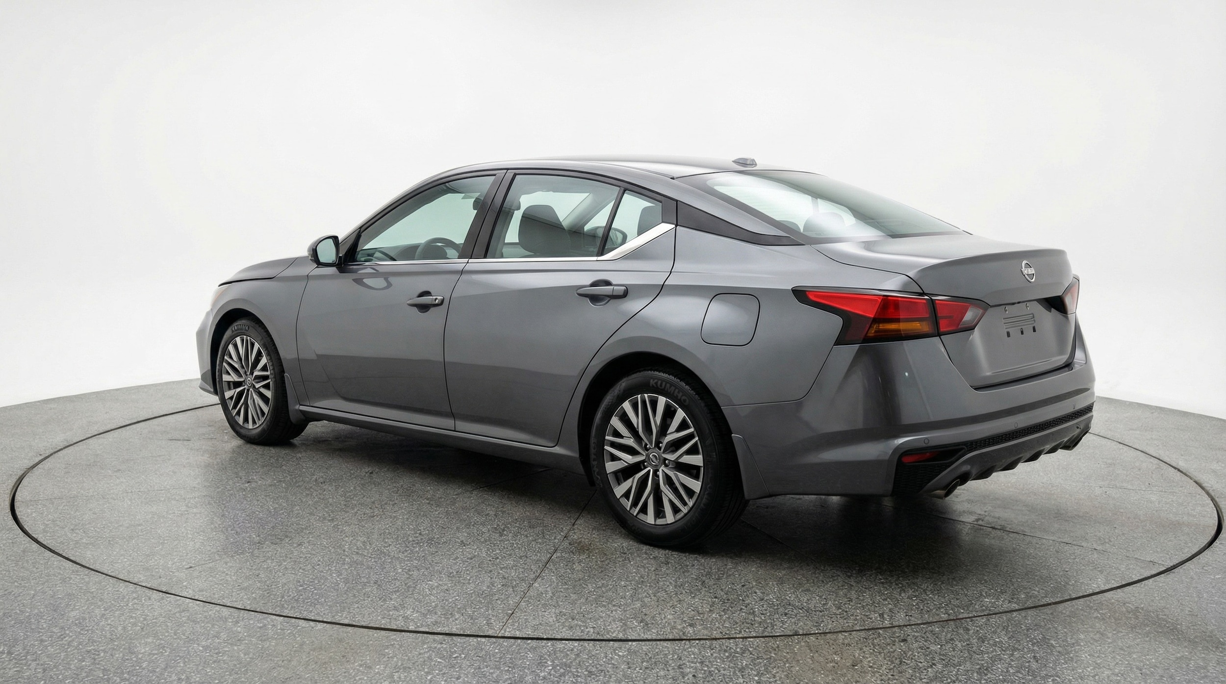 Thumbnail: 2025 Nissan Altima - 5