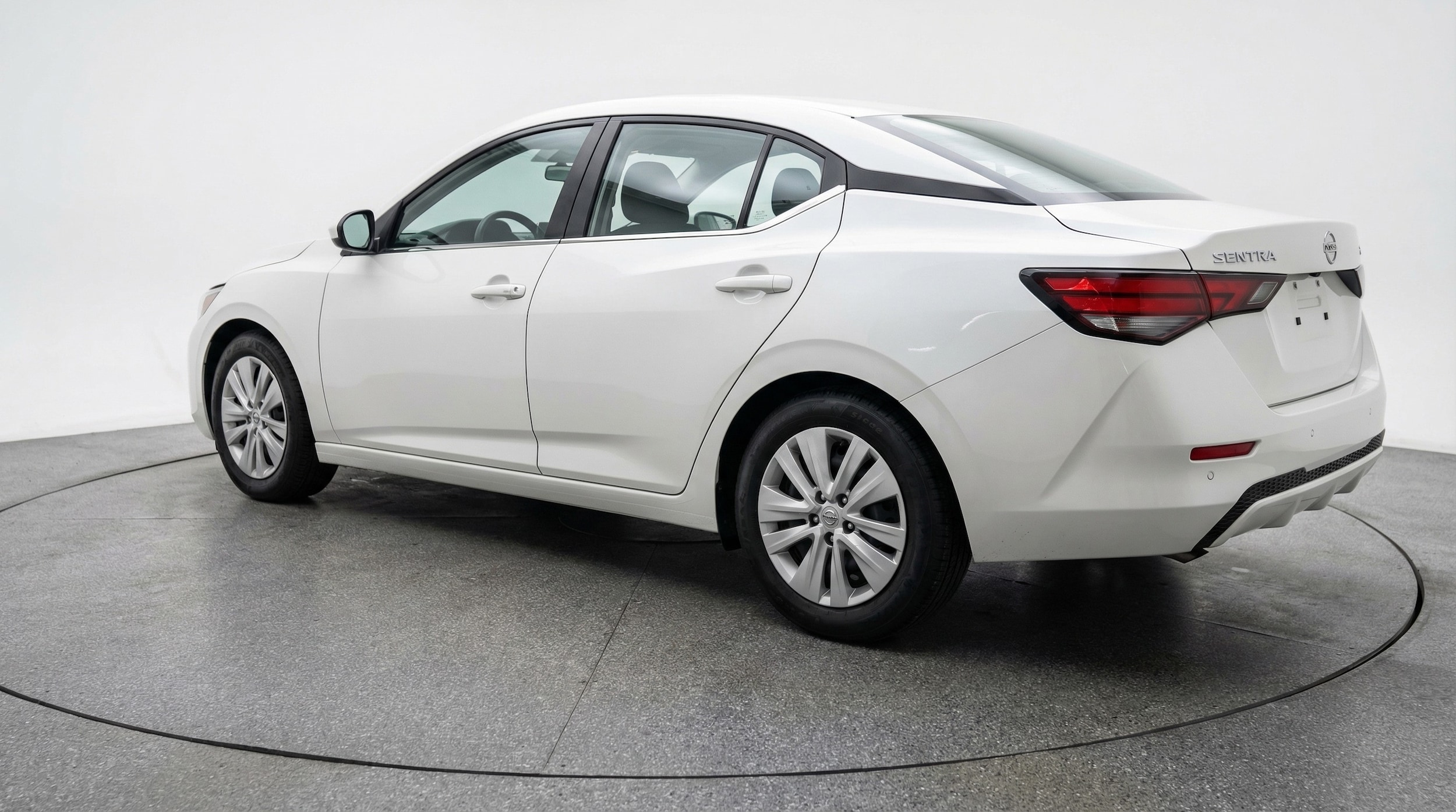 Thumbnail: 2025 Nissan Sentra - 5