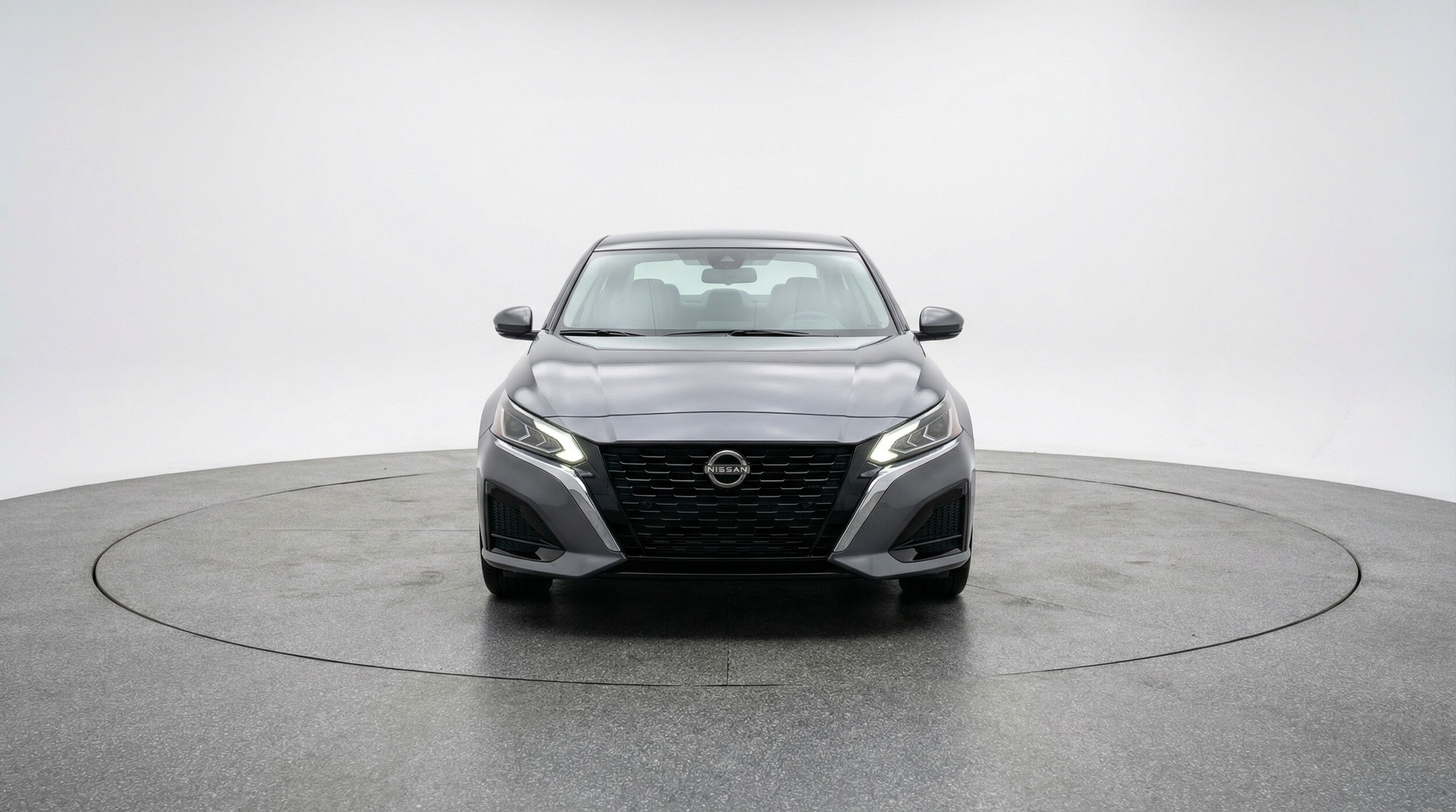 Thumbnail: 2025 Nissan Altima - 2