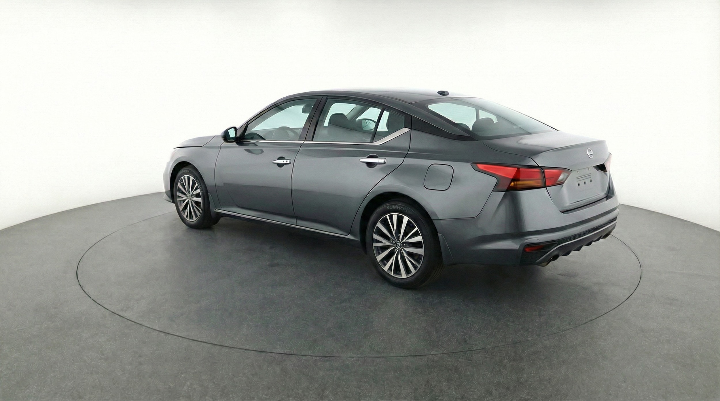 Thumbnail: 2025 Nissan Altima - 5