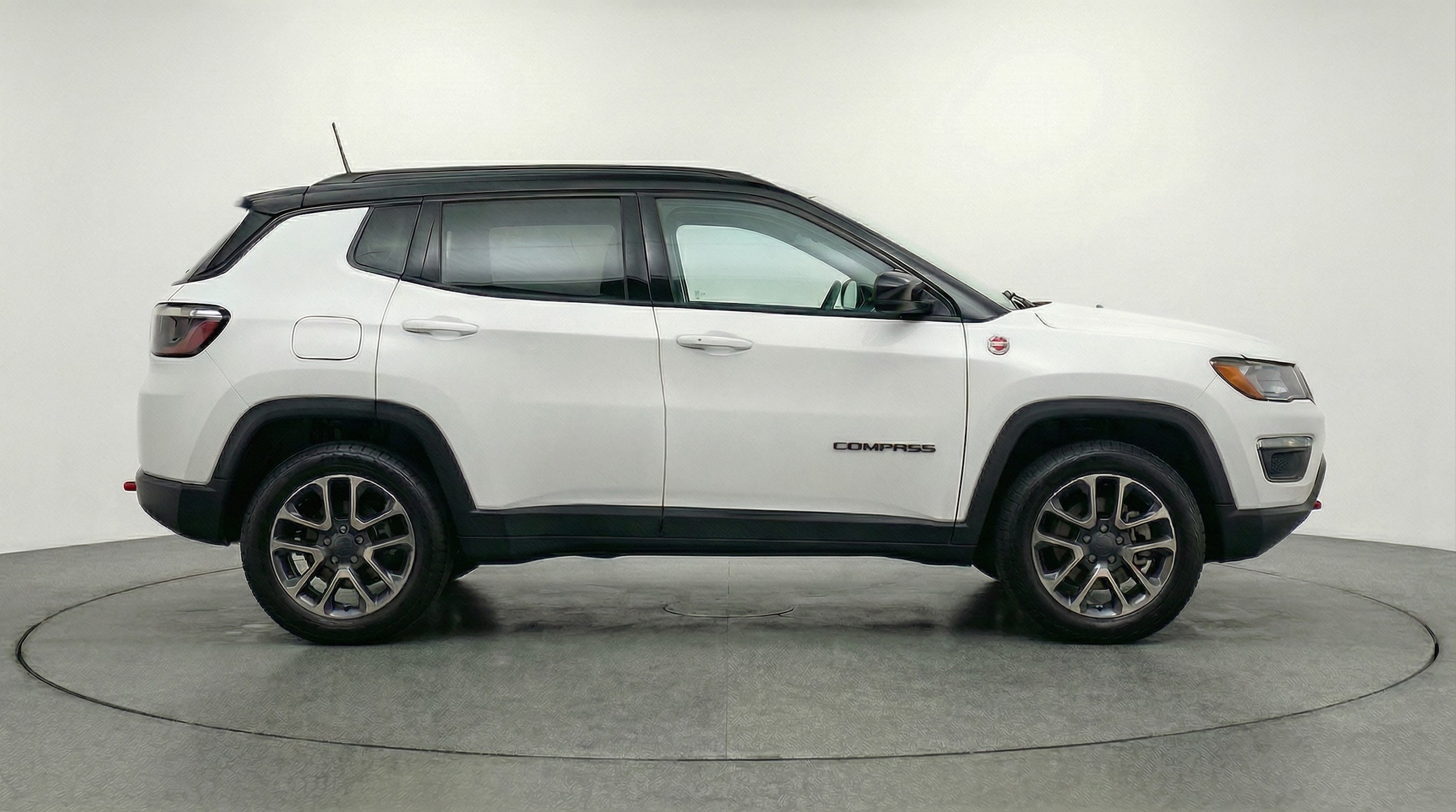 Thumbnail: 2025 Jeep Compass - 8