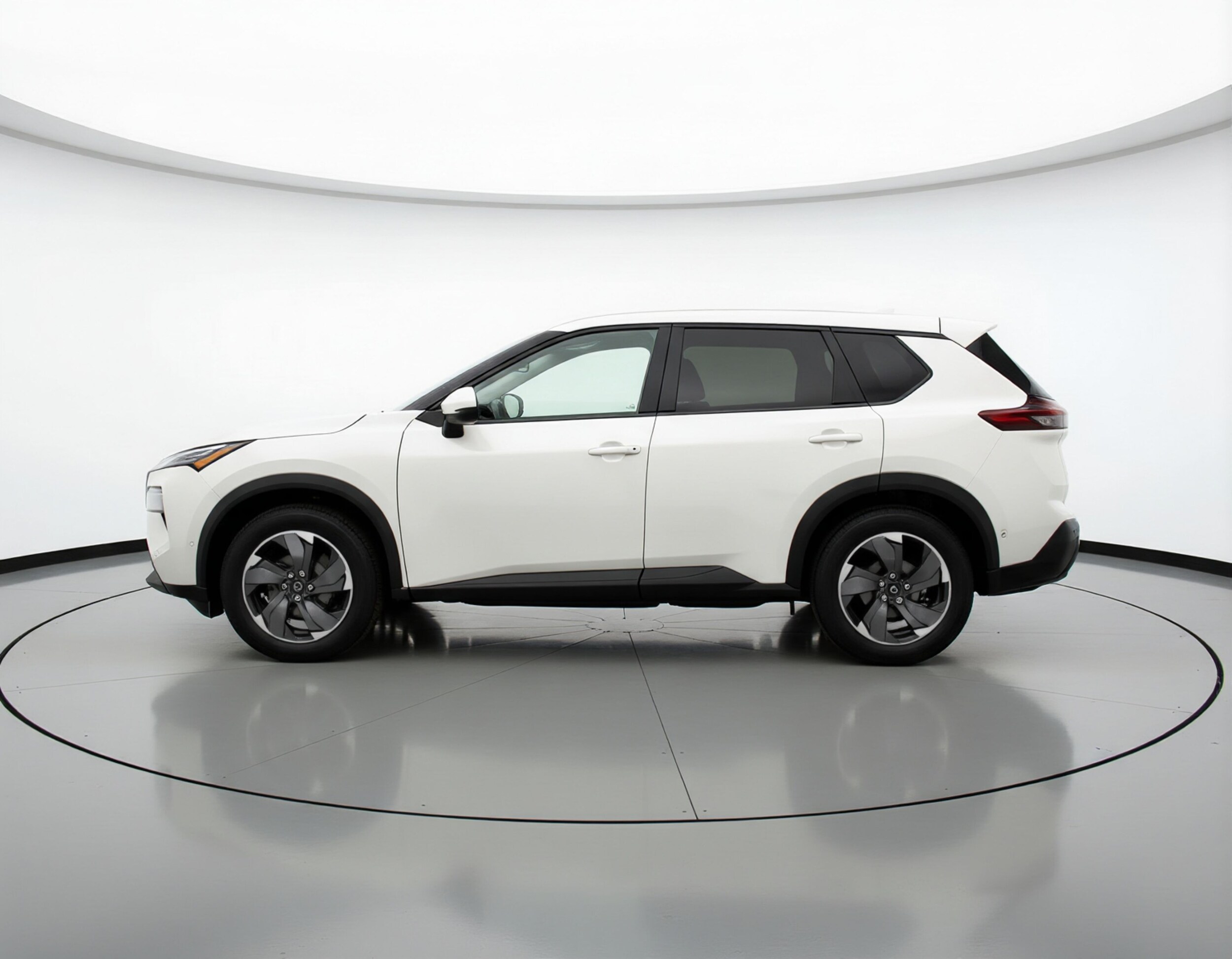 Thumbnail: 2025 Nissan Rogue - 4