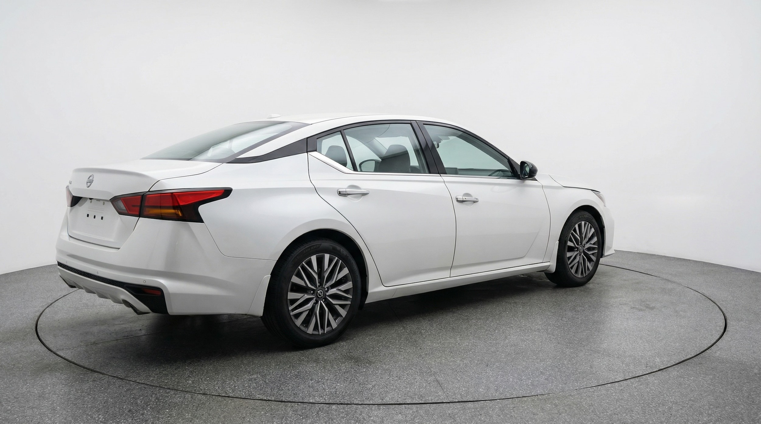 Thumbnail: 2025 Nissan Altima - 7