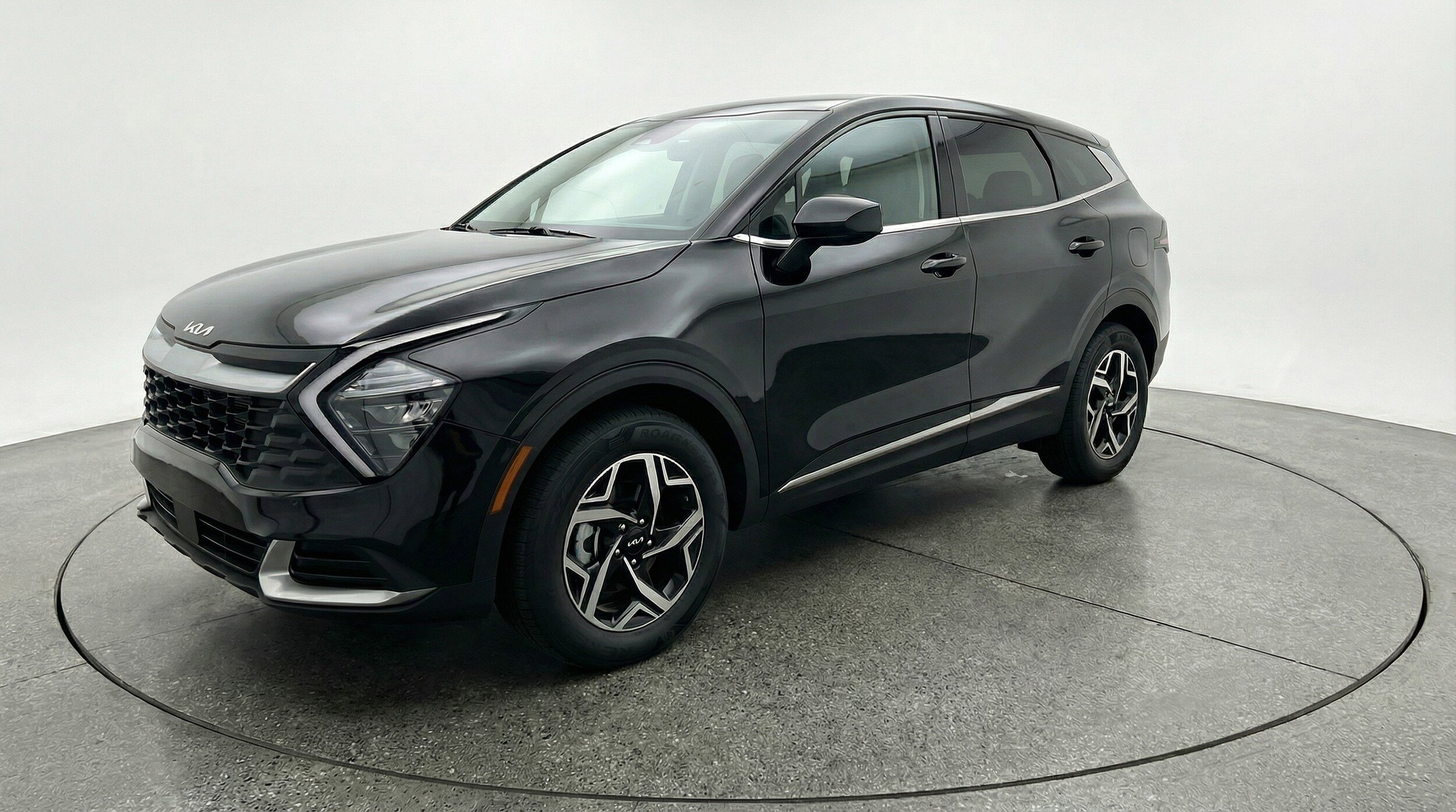 Thumbnail: 2025 Kia Sportage - 3