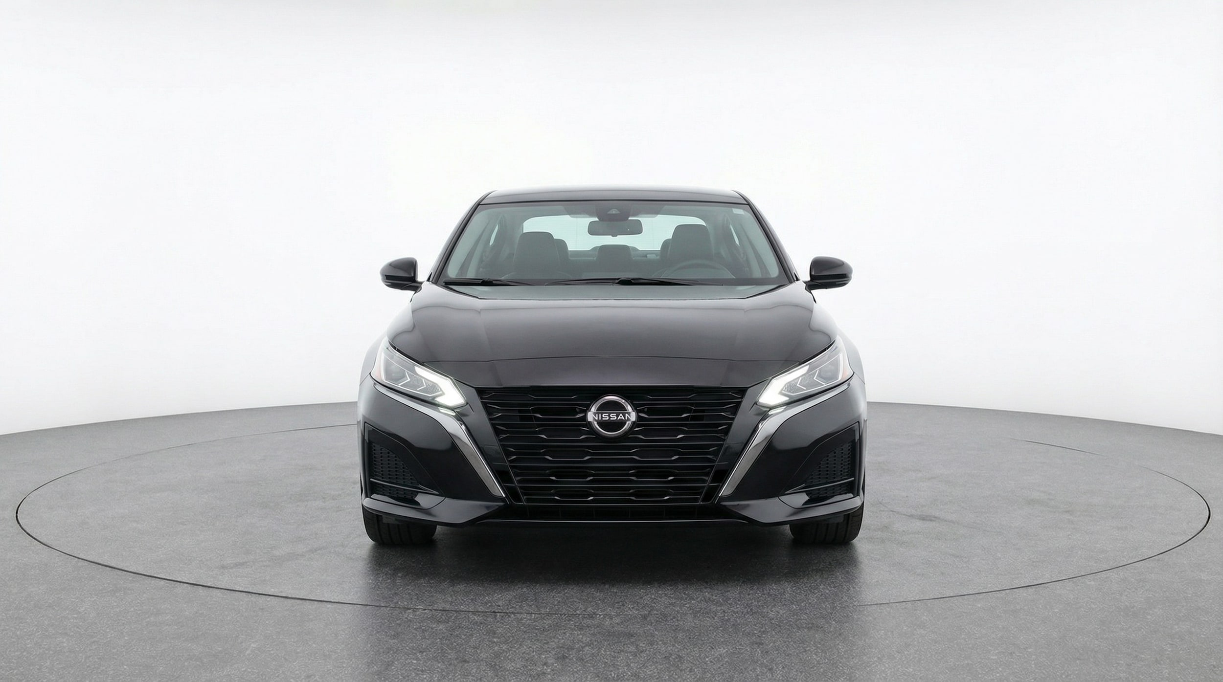 Thumbnail: 2025 Nissan Altima - 2