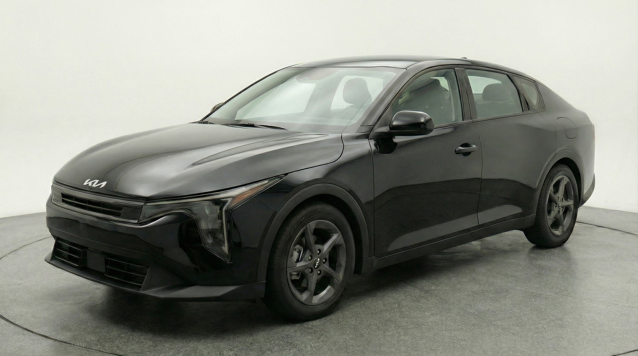 Thumbnail: 2025 Kia K4 - 3