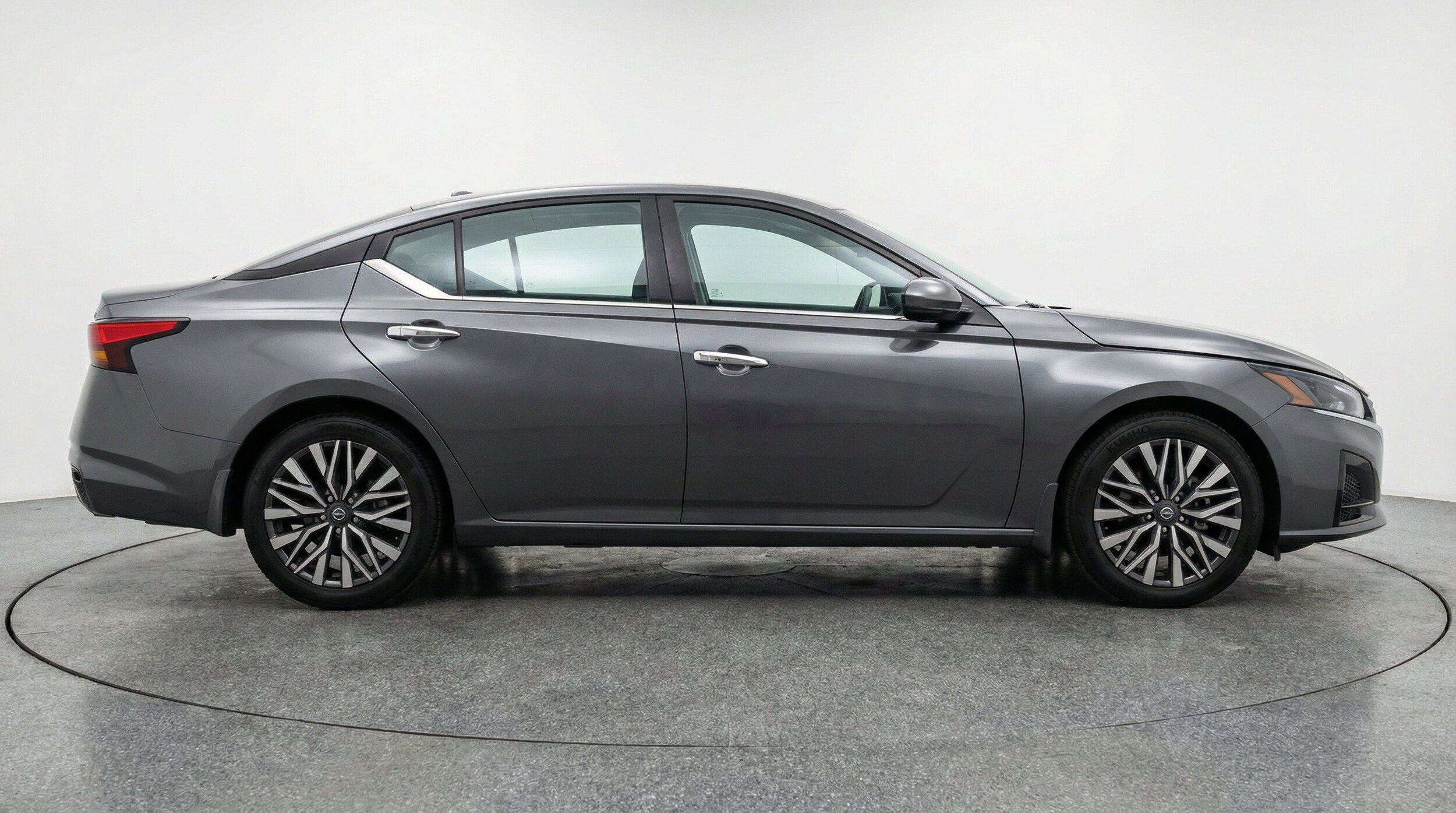 Thumbnail: 2025 Nissan Altima - 11