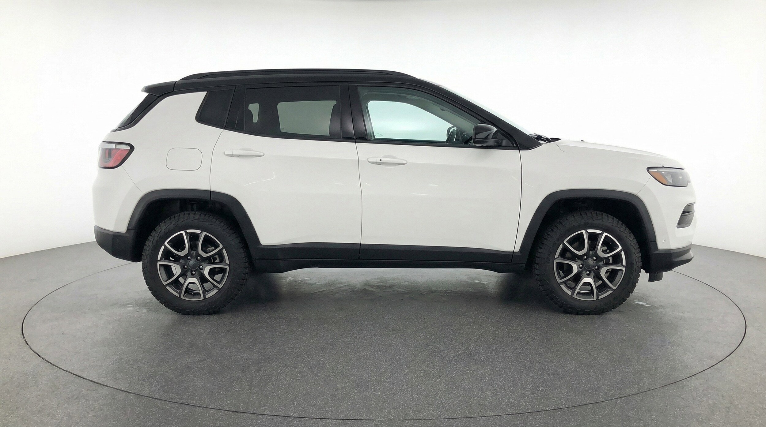 Thumbnail: 2025 Jeep Compass - 11